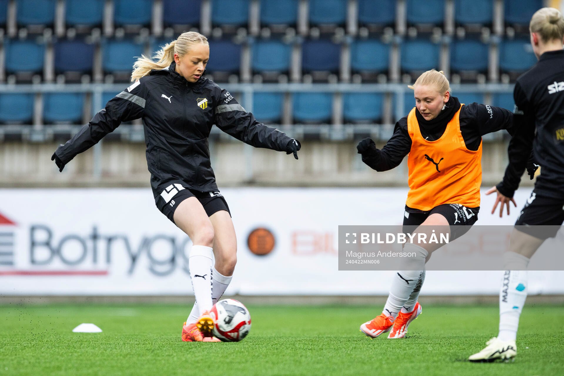 Häckens Lisa Löwing och Johanna Fossdalsá Sørensen på
