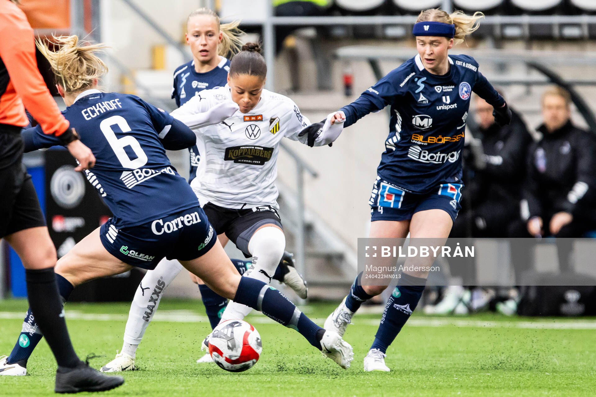 Häckens Felicia Schröder och Linköpings Emma Östlund