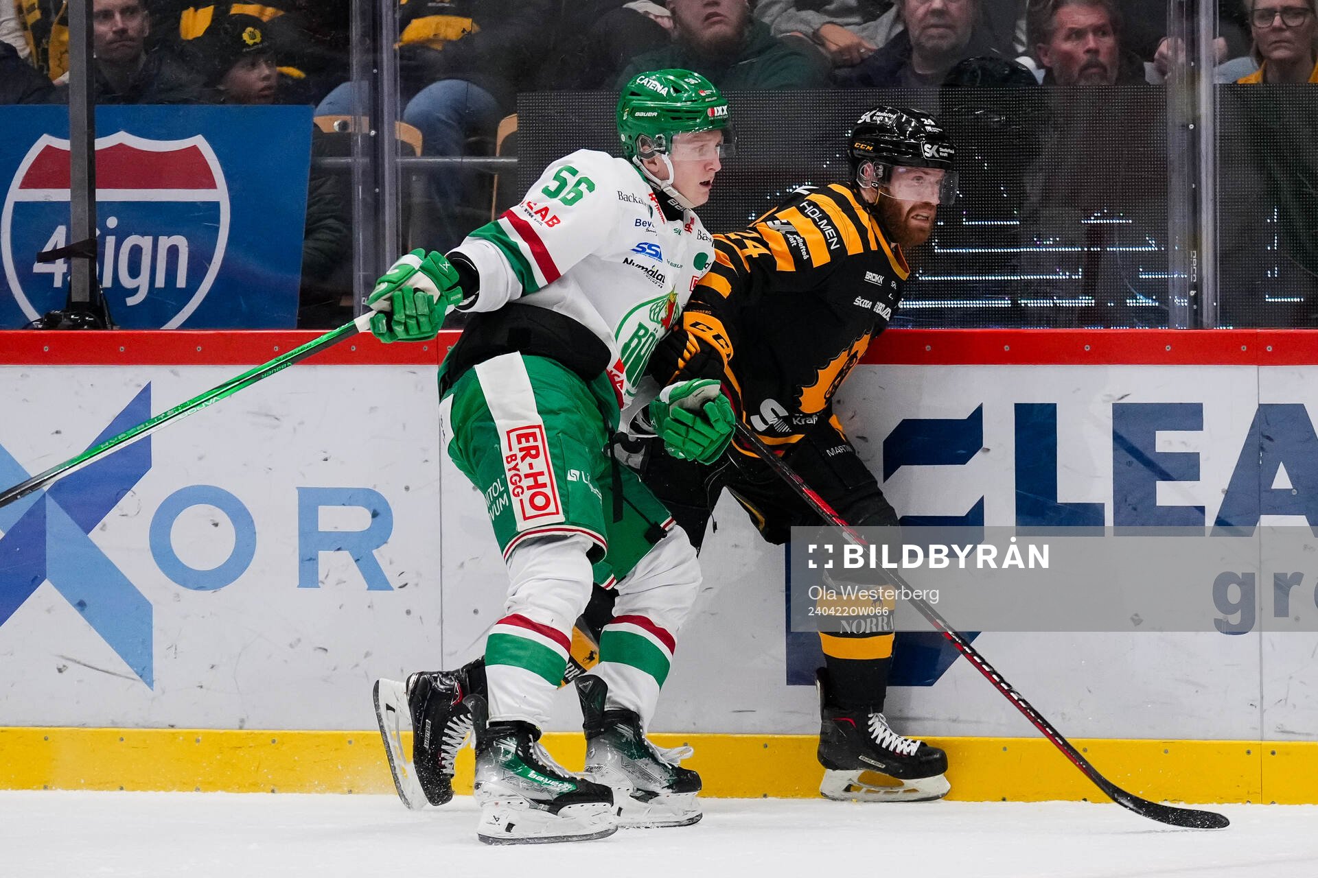 Rögles Adam Engström och Skellefteås Oscar Lindberg