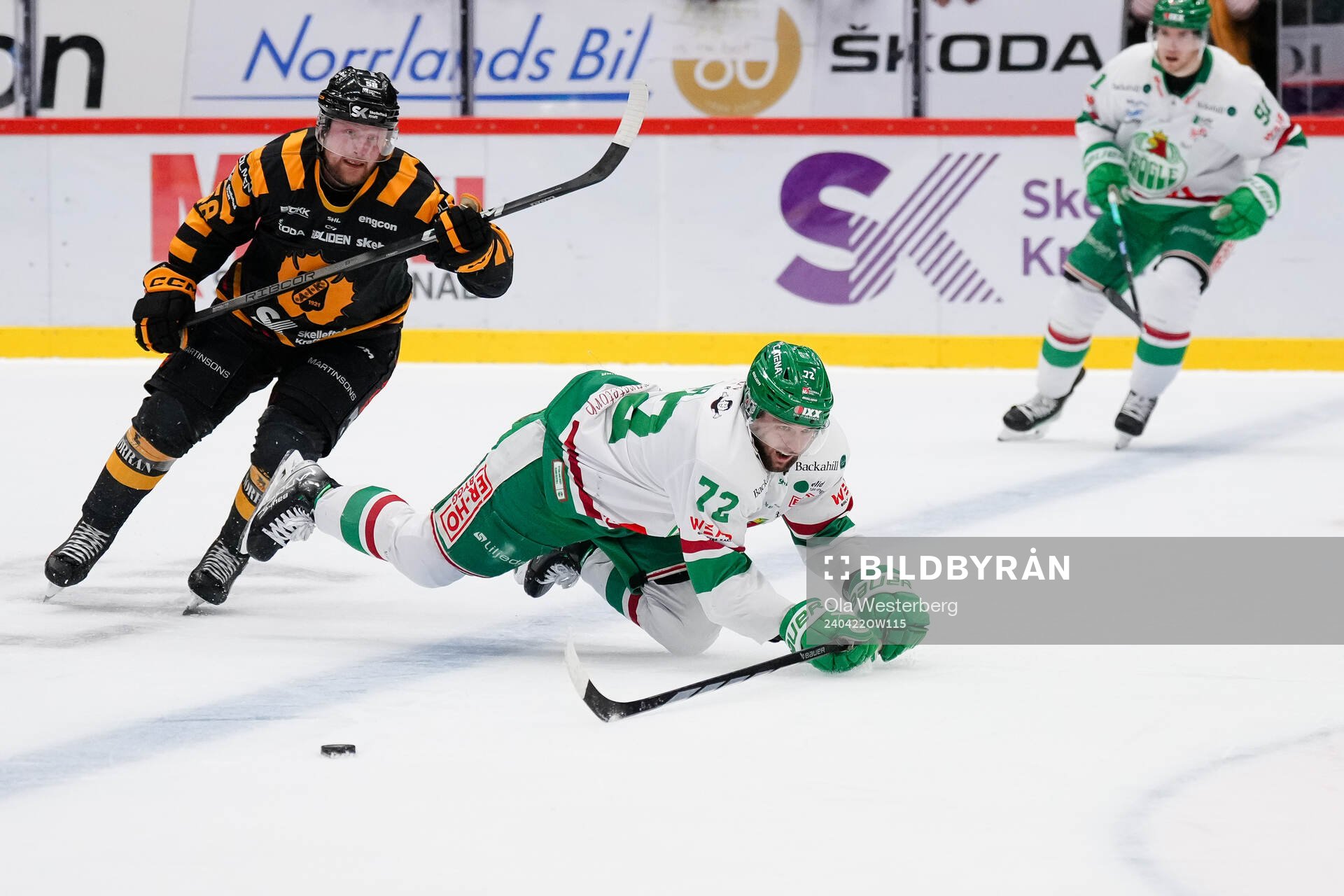 Skellefteås Oskar Nilsson och Rögles Daniel Zaar