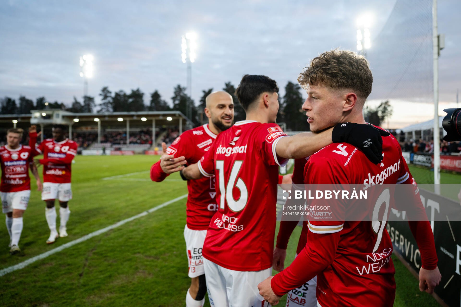 Degerfors Gustav Lindgren jublar