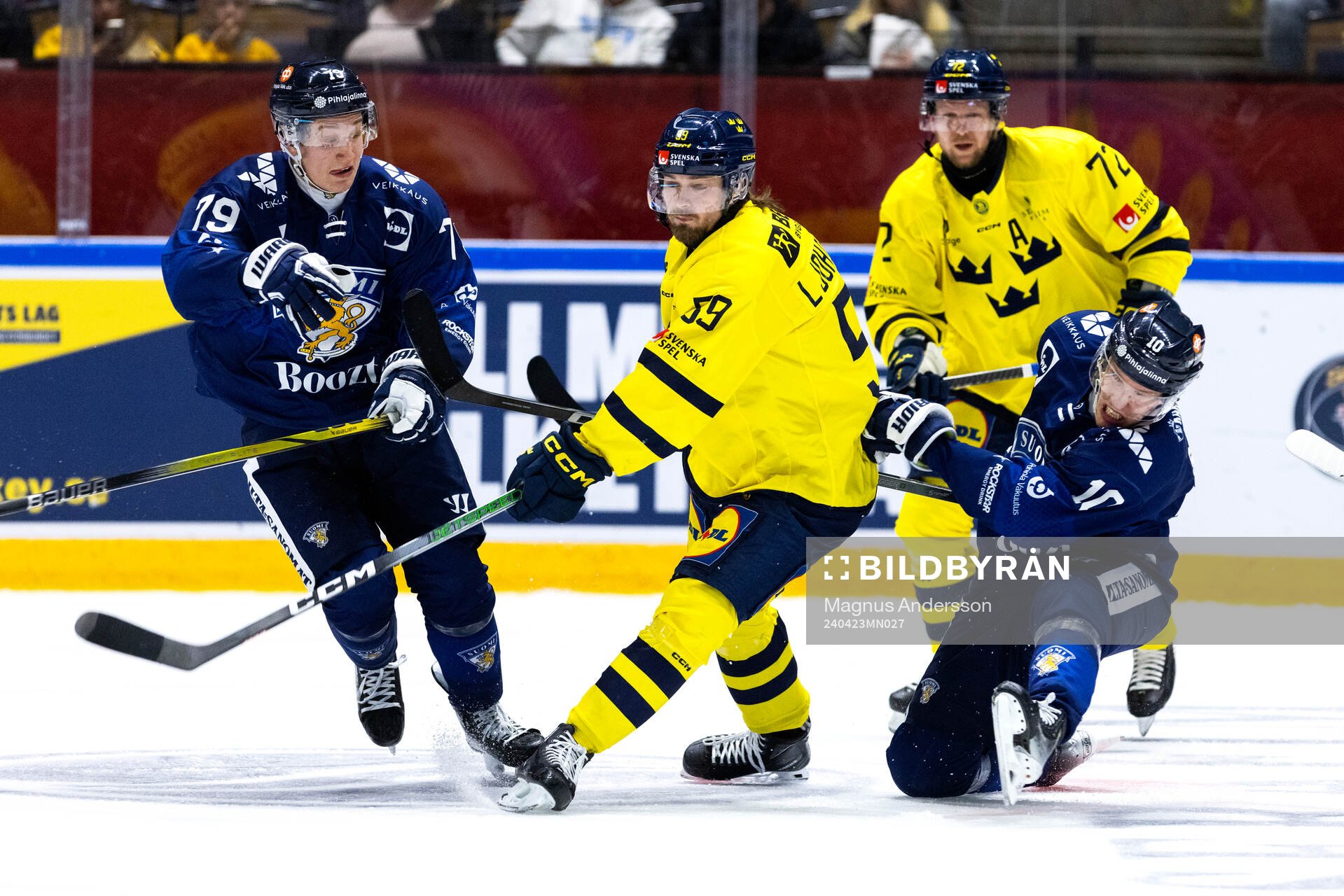 Oliver Kapane, Eemeli Suomi of Finland and Linus Johansson