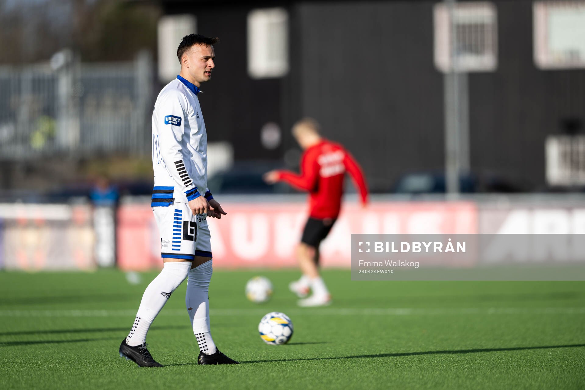 Sirius Henrik Castegren inför fotbollsmatchen i Allsvenskan mellan Brommapojkarna och Sirius den 24 april 2024 i Stockholm. 