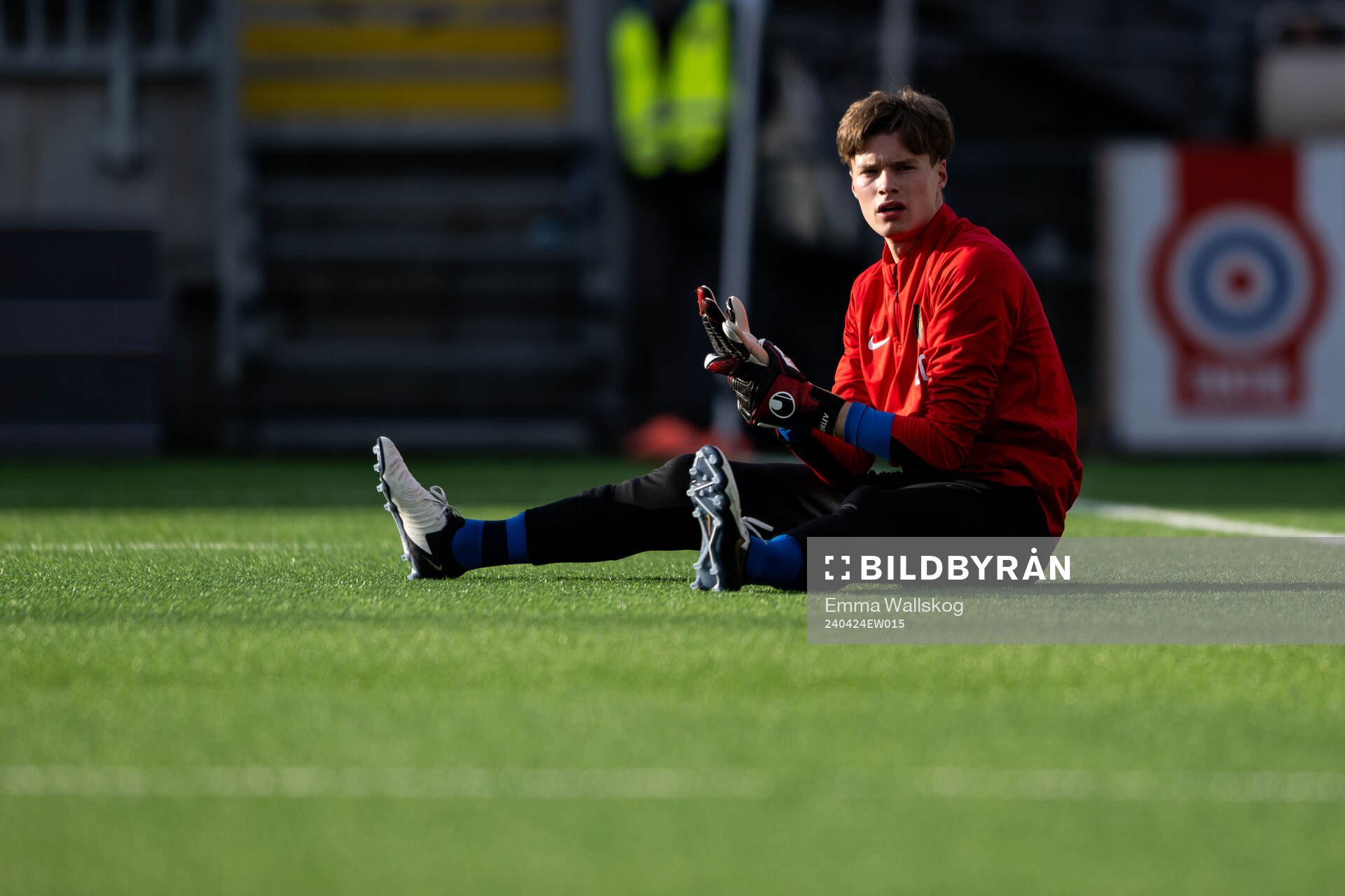 Brommapojkarnas målvakt Filip Sidklev