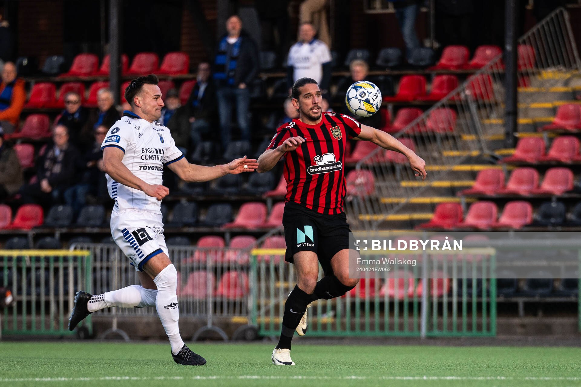 Sirius Henrik Castegren och Brommapojkarnas Nikola Vasic