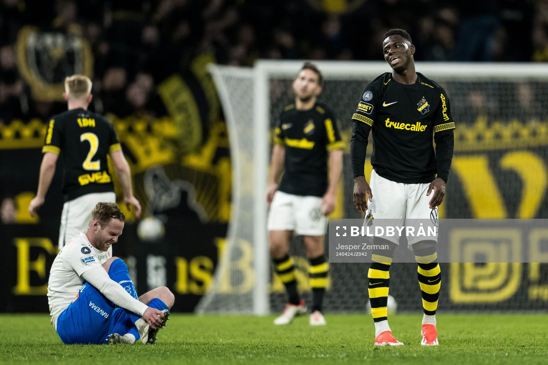 AIKs Ismaila Coulibaly och Värnamos Gustav Engvall