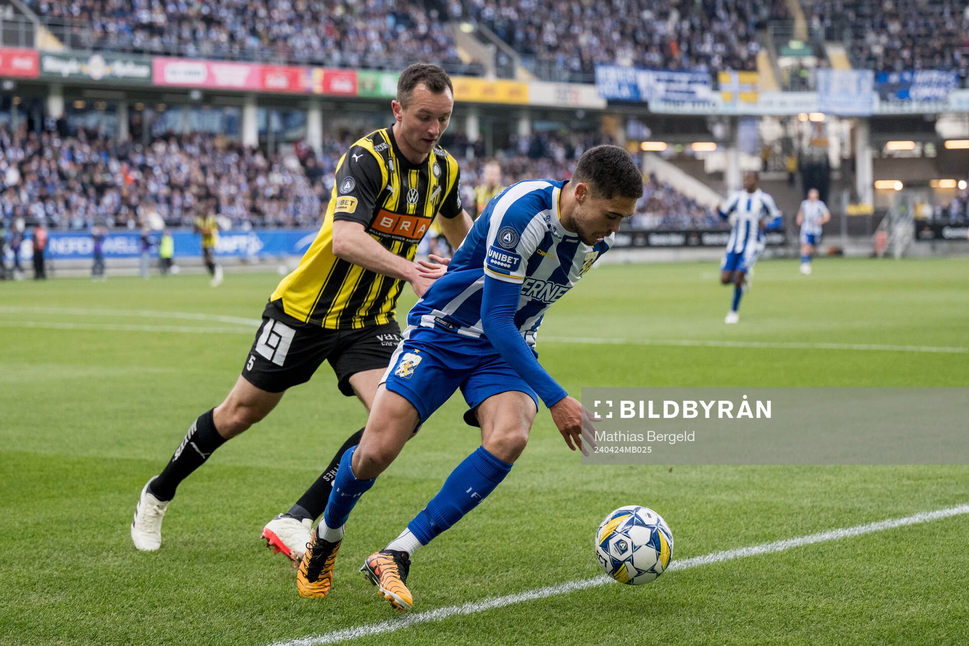 Häckens Even Hovland och IFK Göteborgs Thomas Santos