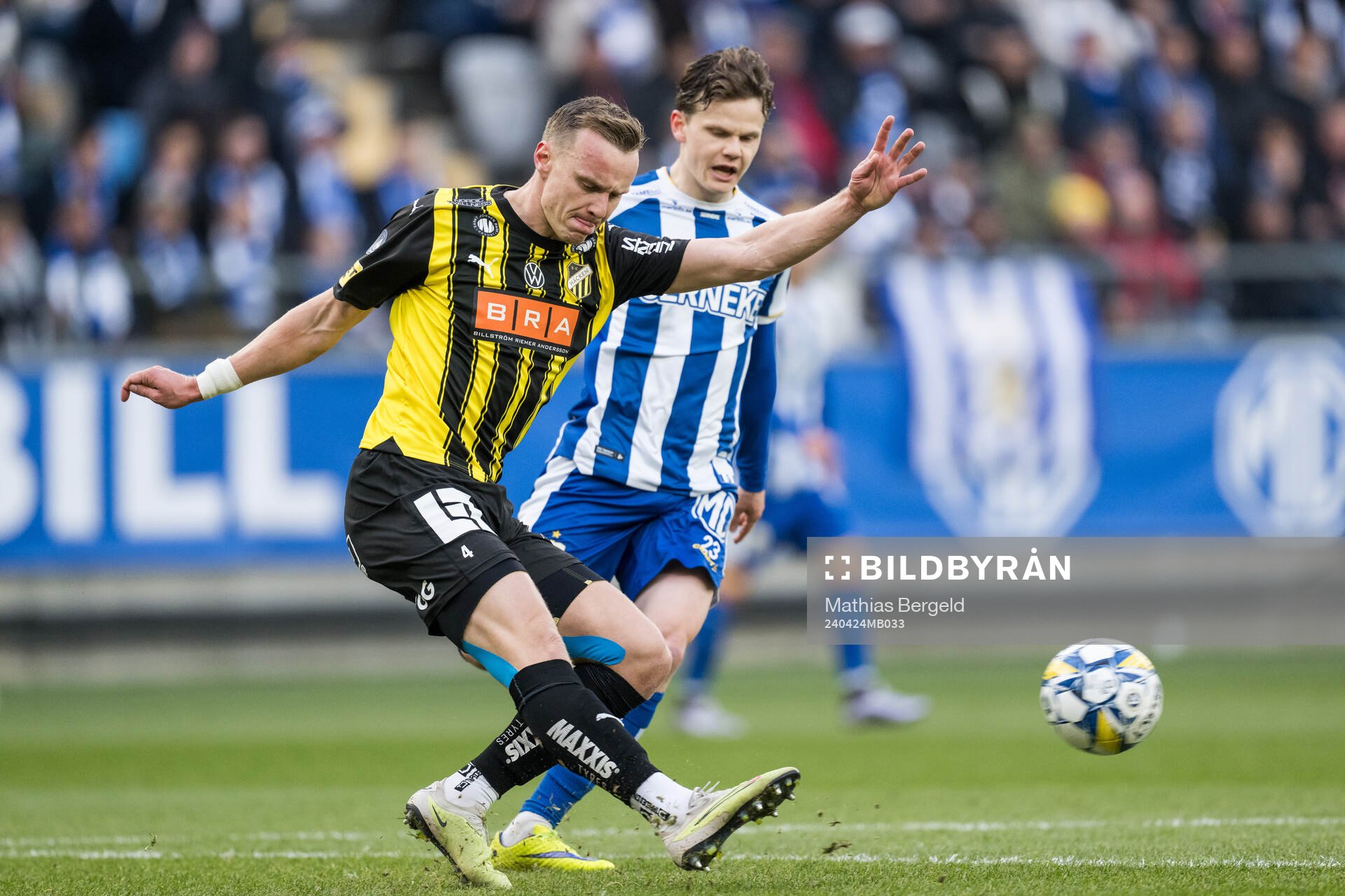 Häckens Marius Lode och IFK Göteborgs Kolbeinn Thordarson