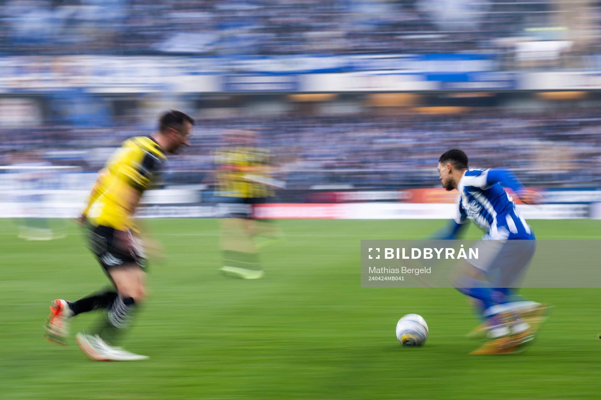 Häckens Even Hovland och IFK Göteborgs Thomas Santos