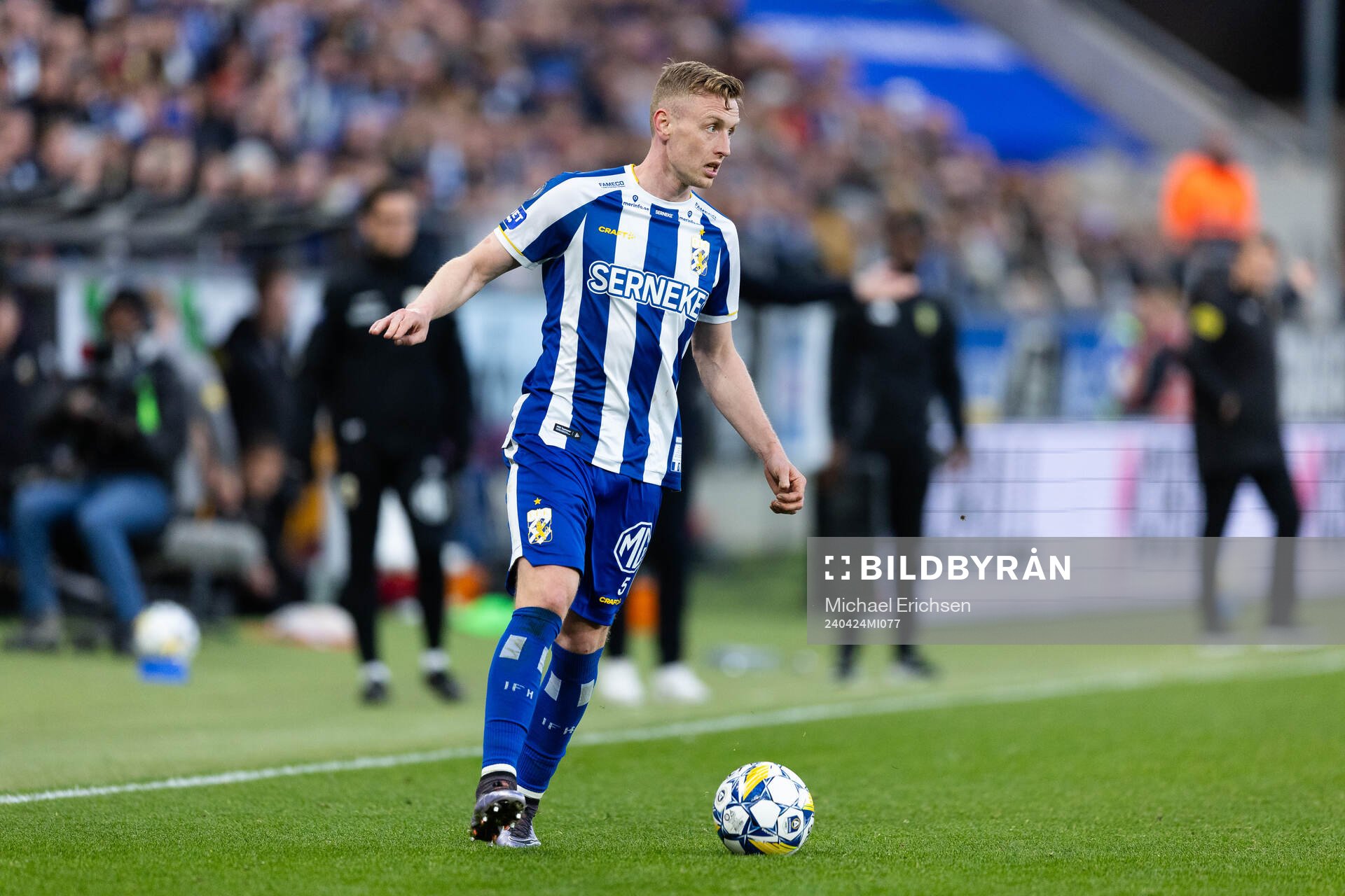 IFK Göteborgs Sebastian Ohlsson under fotbollsmatchen i Allsvenskan mellan IFK Göteborg och Häcken den 24 april 2024 i Göteborg. 
