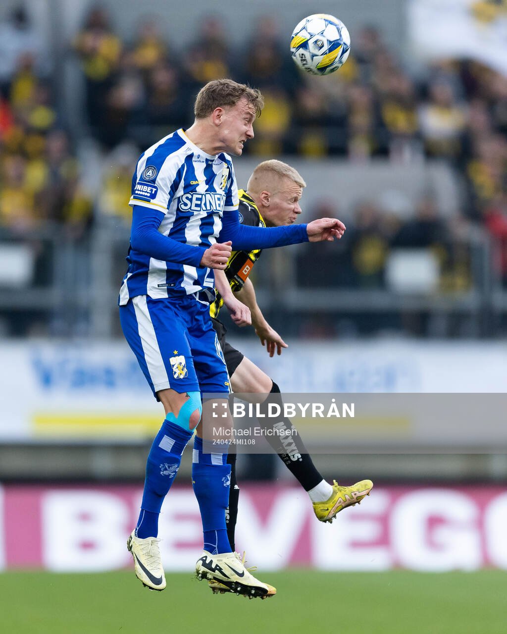 IFK Göteborgs Sebastian Hausner och Häckens Axel Lindahl