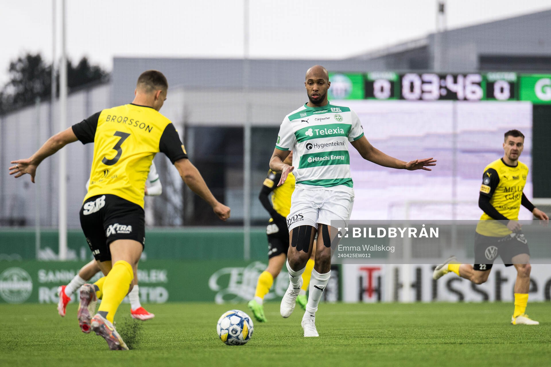Mjällbys Arvid Brorsson och Västerås Jabir Abdihakim Ali
