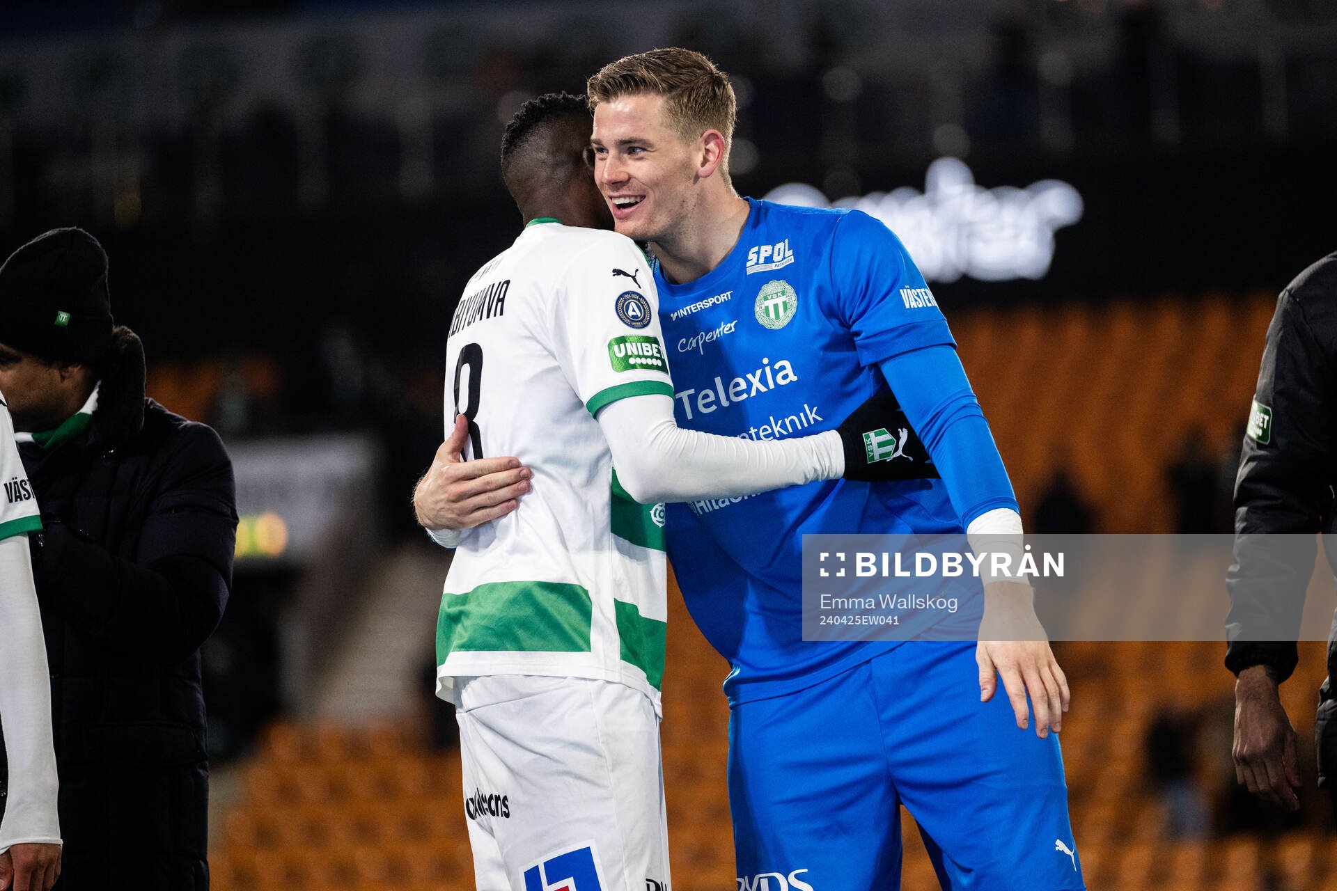 Västerås Frederic Nsabiyumva och målvakt Johan Brattberg