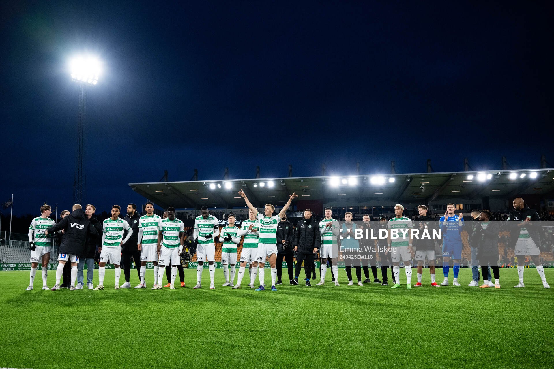 Västerås spelare jublar