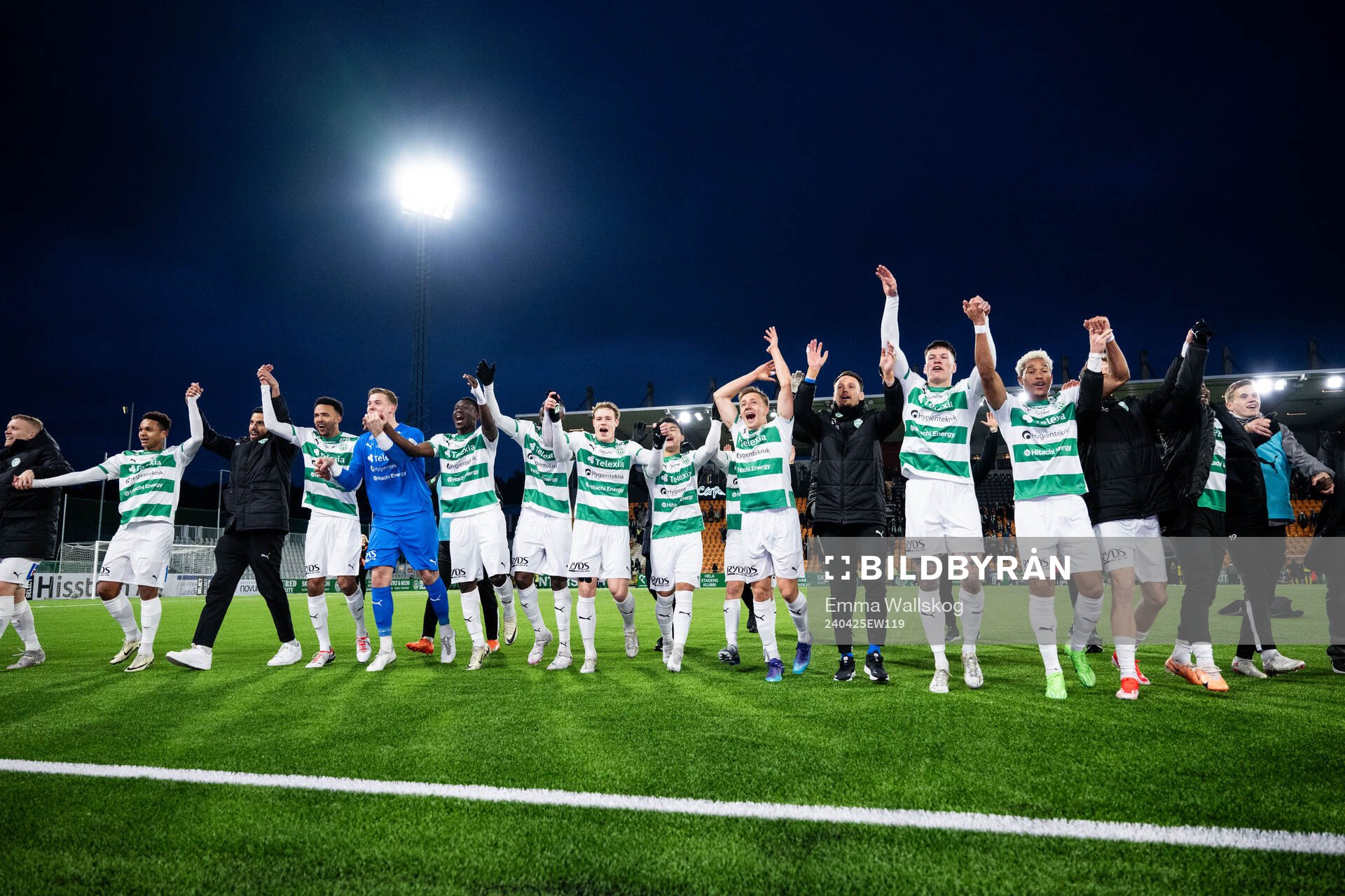 Västerås spelare jublar