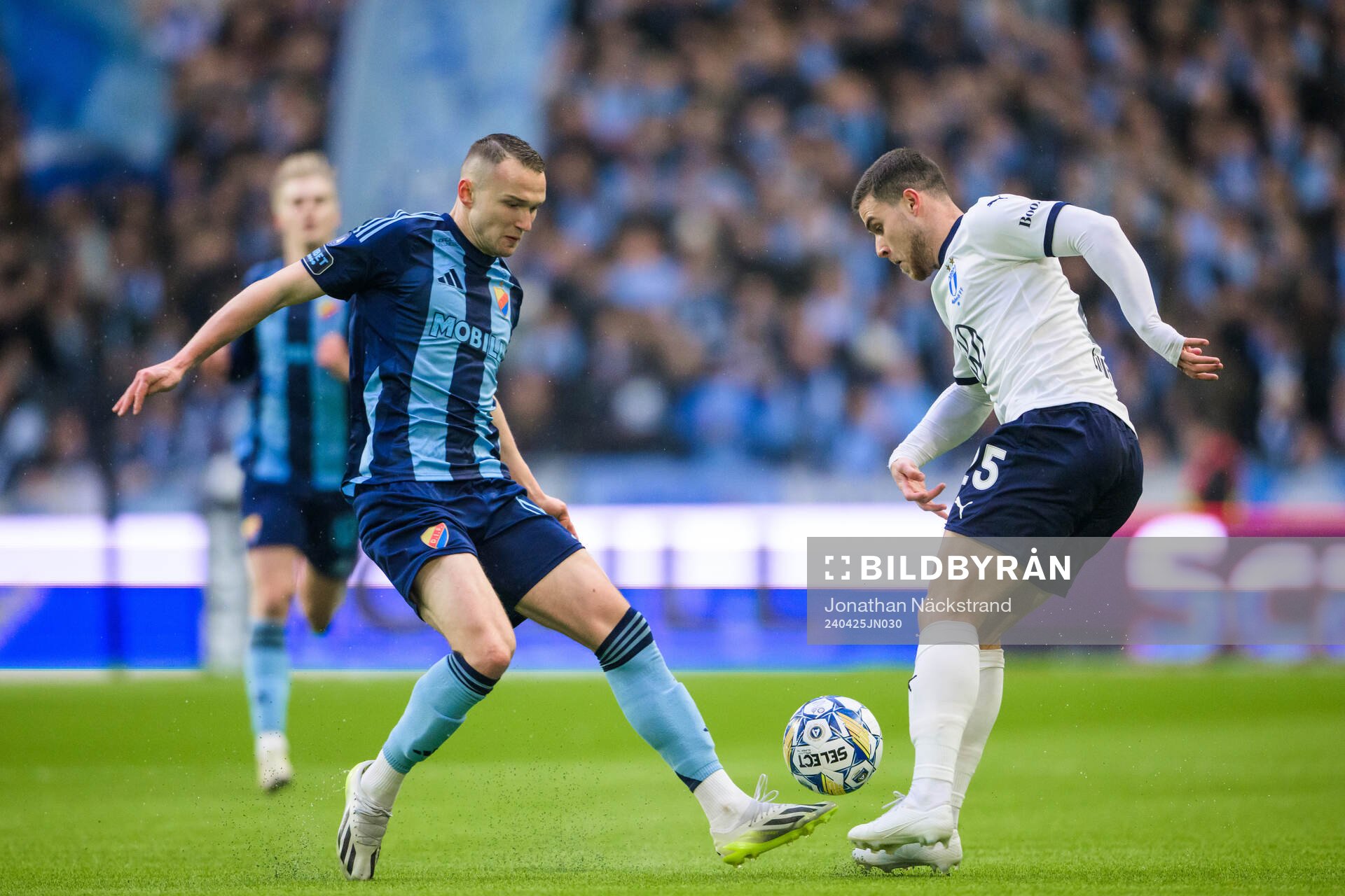 Djurgårdens Piotr Johansson och Malmö FFs Gabriel