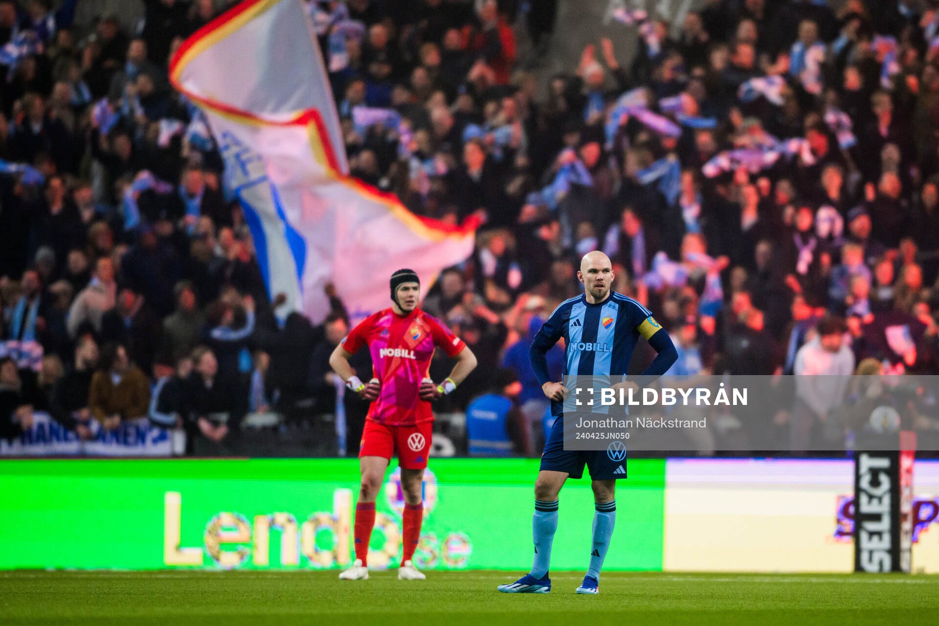 Djurgårdens Marcus Danielson och målvakt Jacob Widell