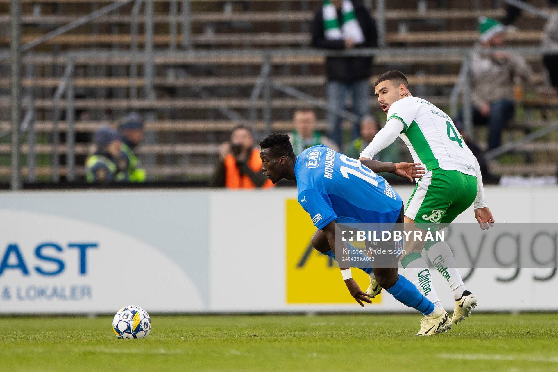 Halmstads Naeem Mohammed och Hammarbys Edvin Kurtulus