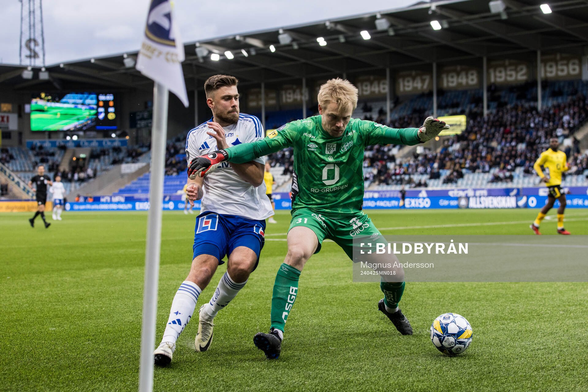 IFK Norrköpings Tim Prica och Elfsborgs målvakt Isak