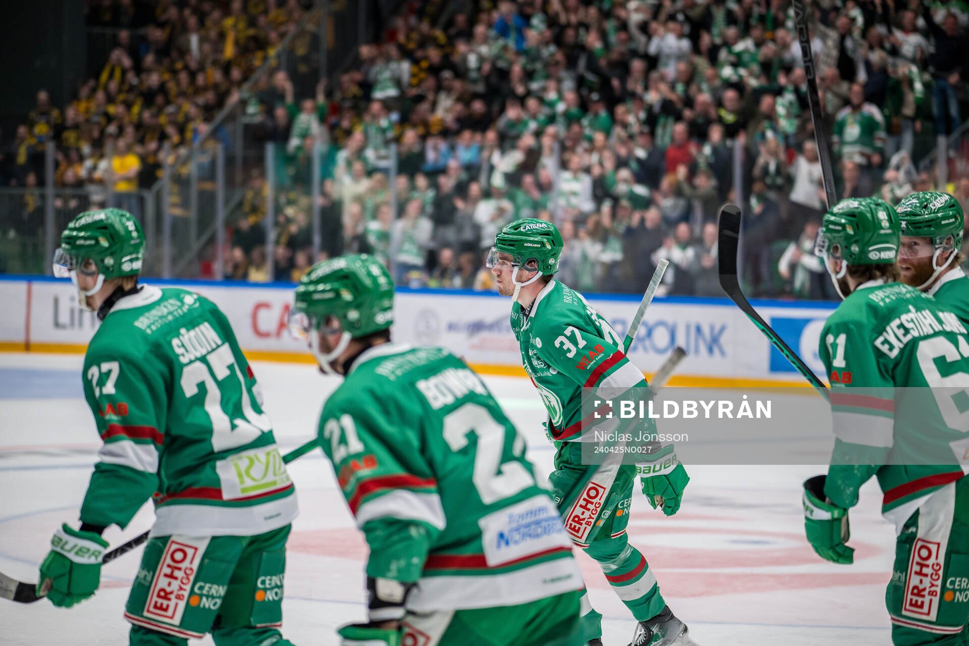 Rögles Albin Sundsvik jublar