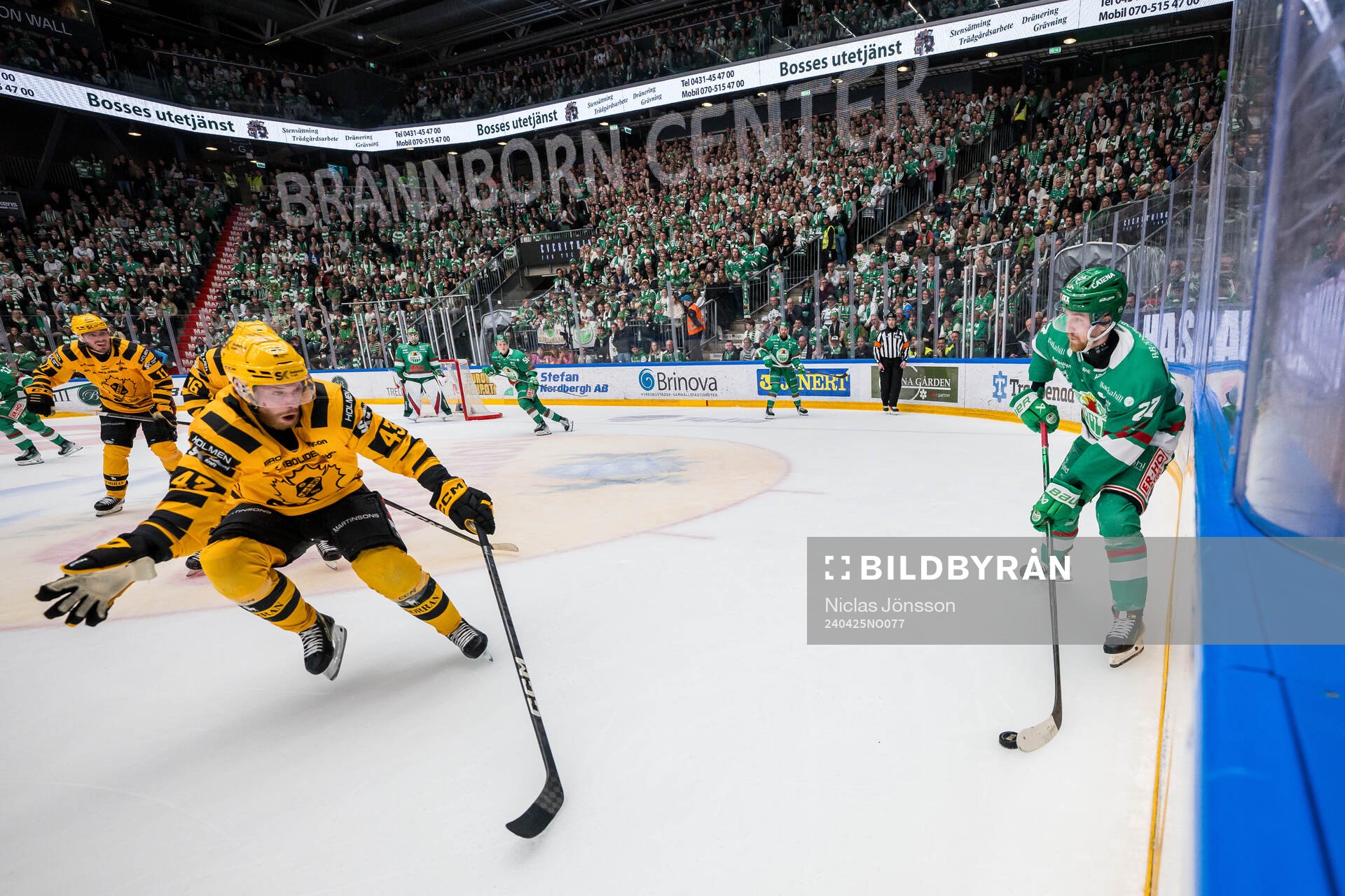 Skellefteås Filip Sandberg och Rögles Linus Sjödin
