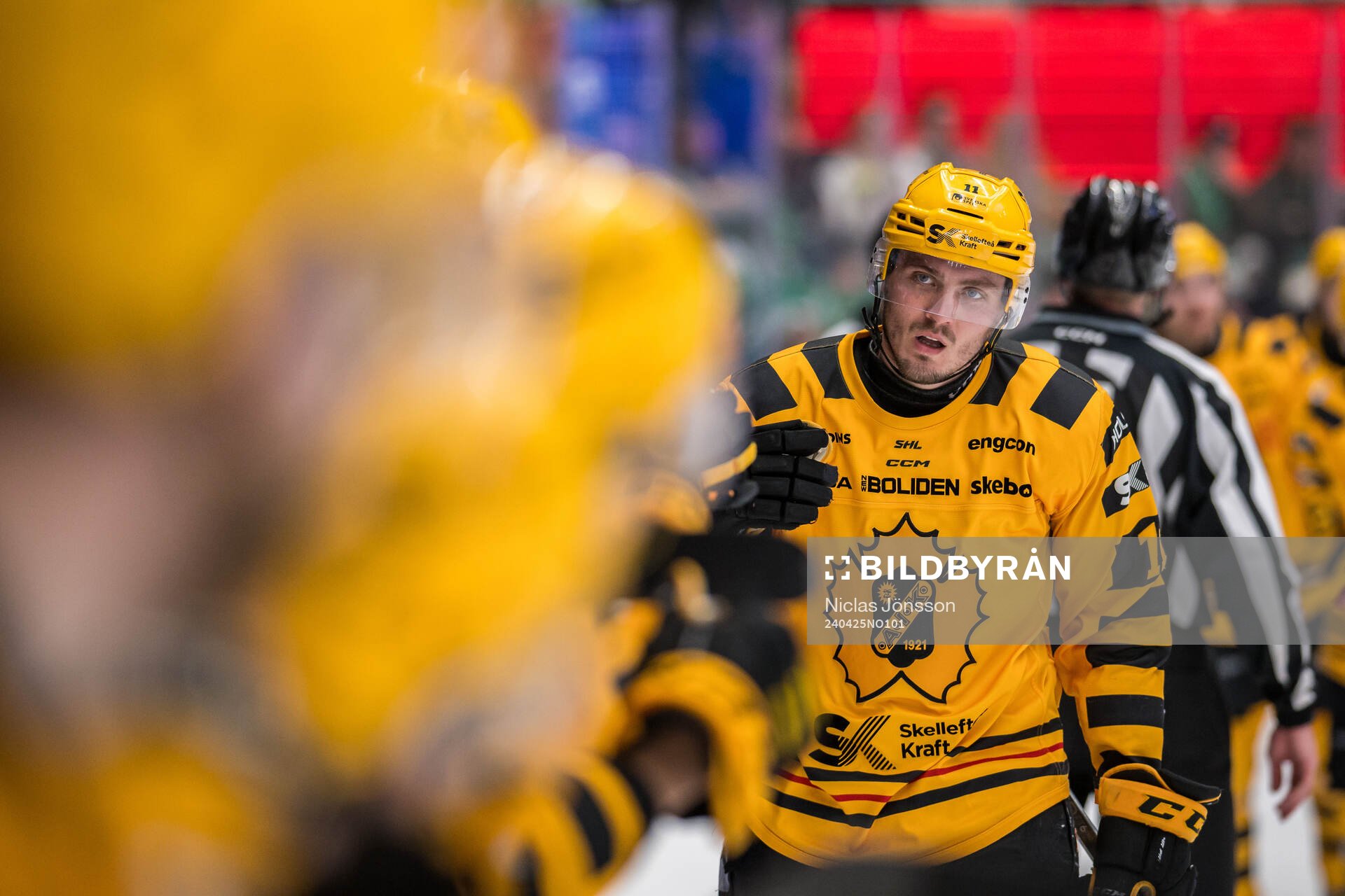 Skellefteås Max Lindholm jublar