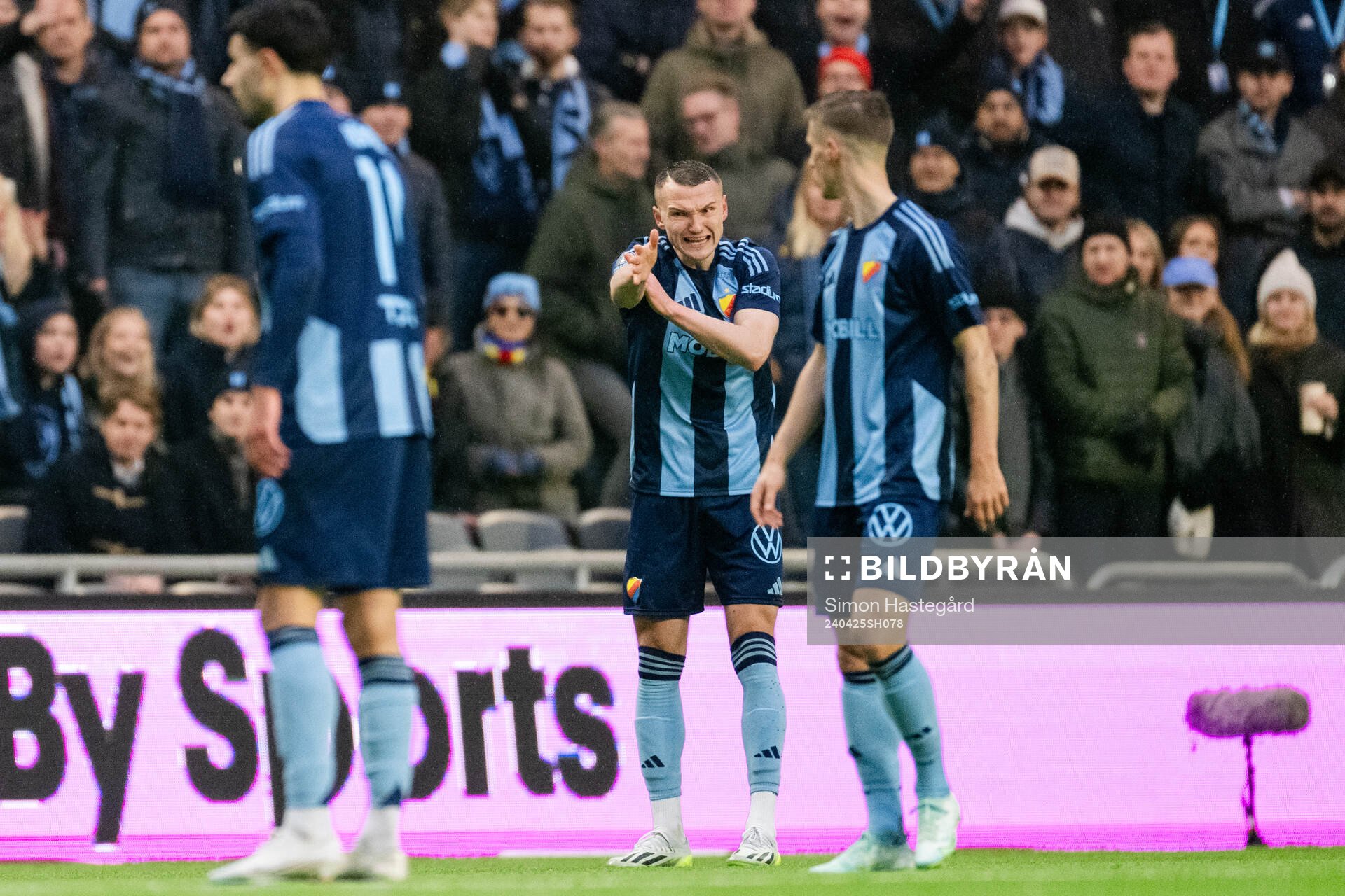 Djurgårdens Piotr Johansson reagerar på domslut