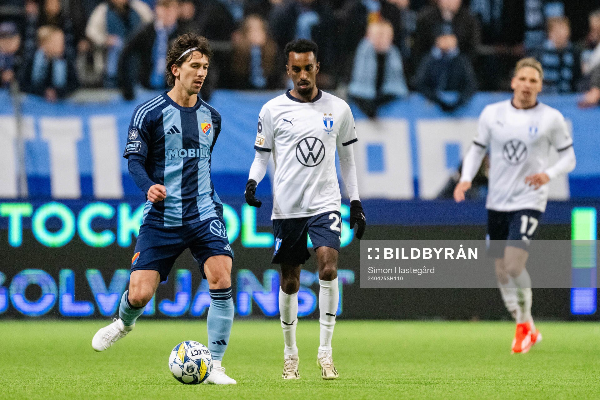 Djurgårdens Gustav Wikheim och Malmö FFs Taha Ali