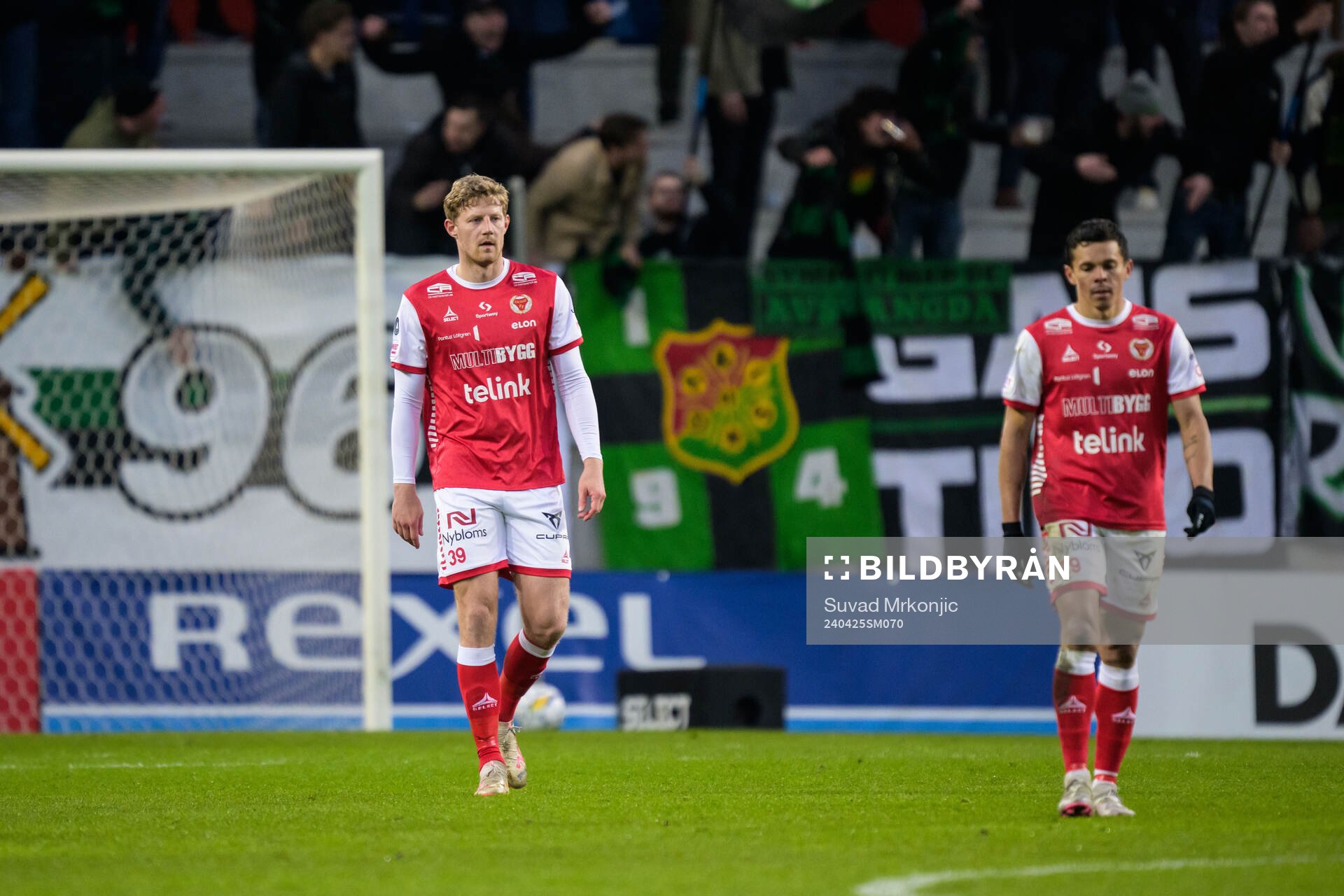 Kalmars Lars Saetra och Romario Pereira Sipiao deppar