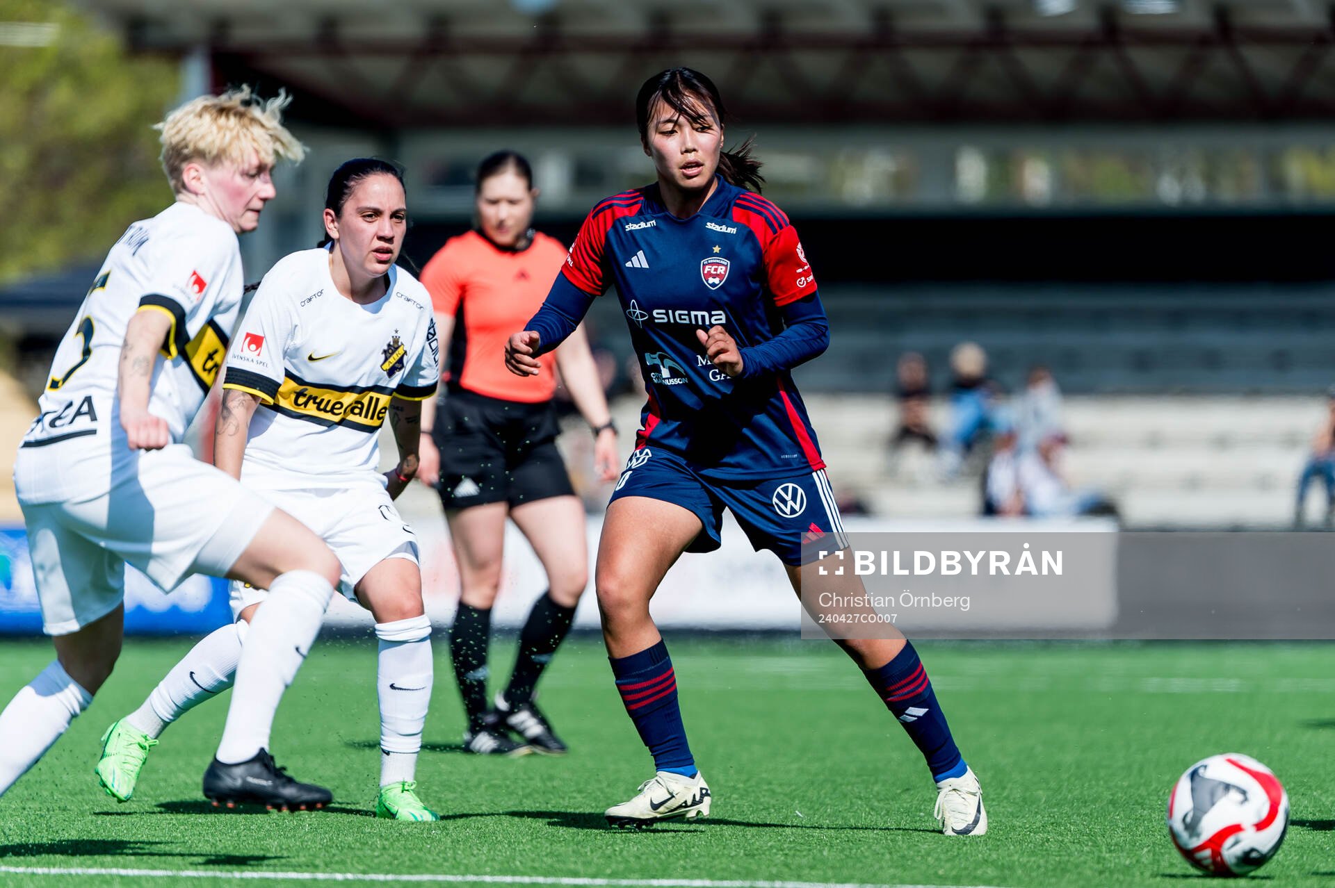 FC Rosengårds Momoko Tanikawa