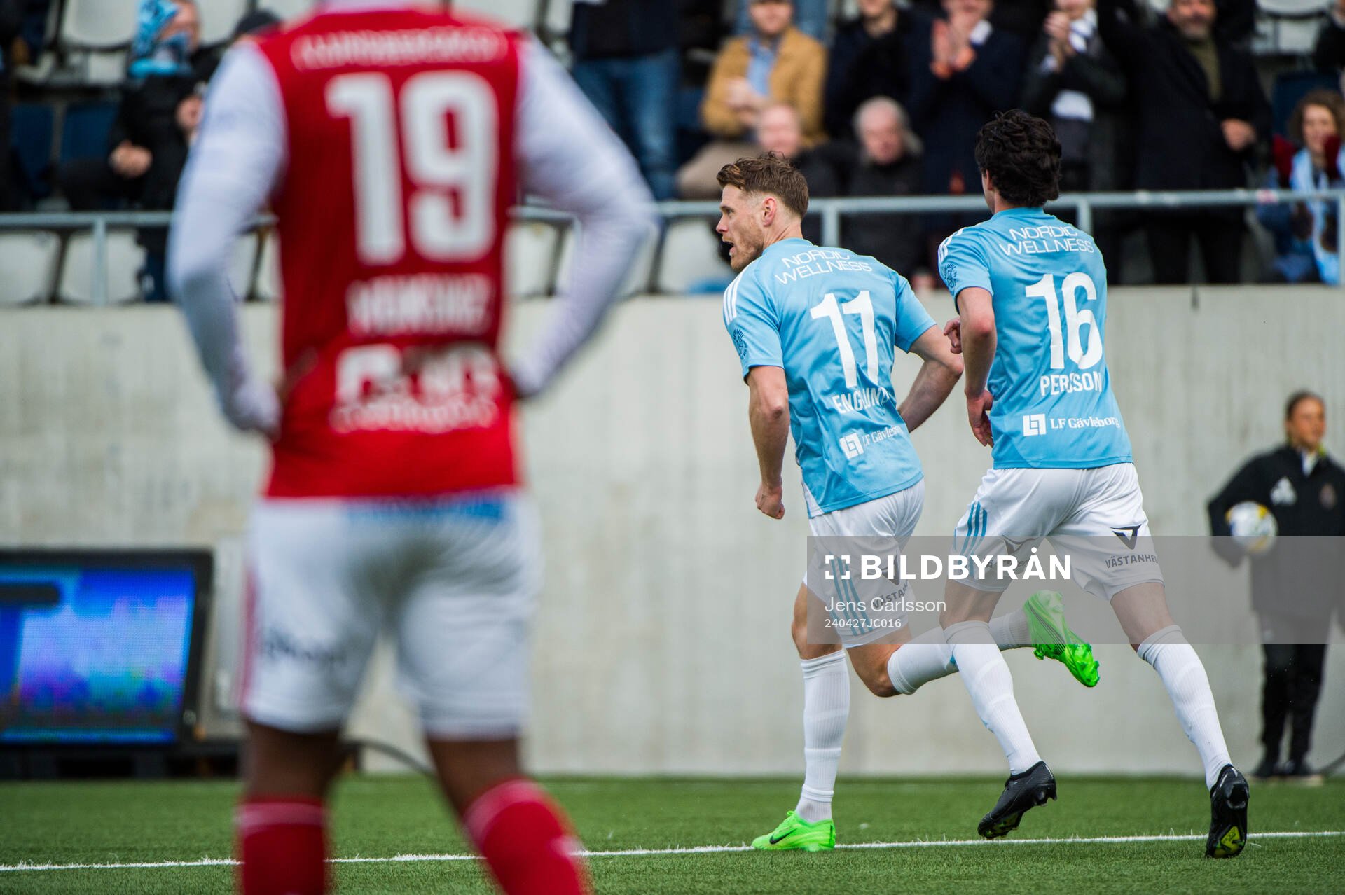 Gefles Leo Englund jublar