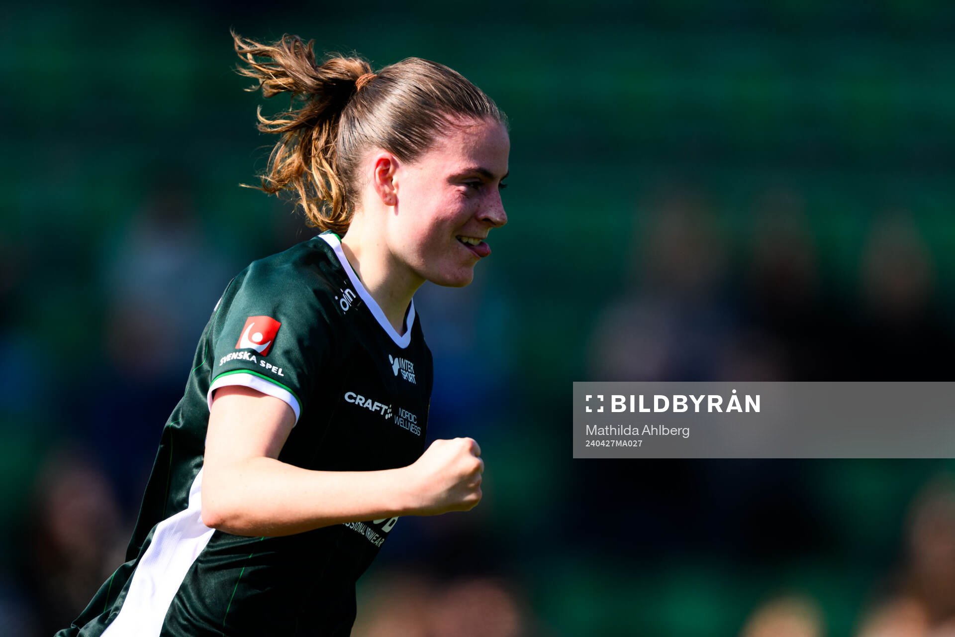 Hammarbys Smilla Vallotto jublar efter 0-1 under fotbollsmatchen i Damallsvenskan mellan Kristianstad och Hammarby den 27 april 2024 i Kristianstad.