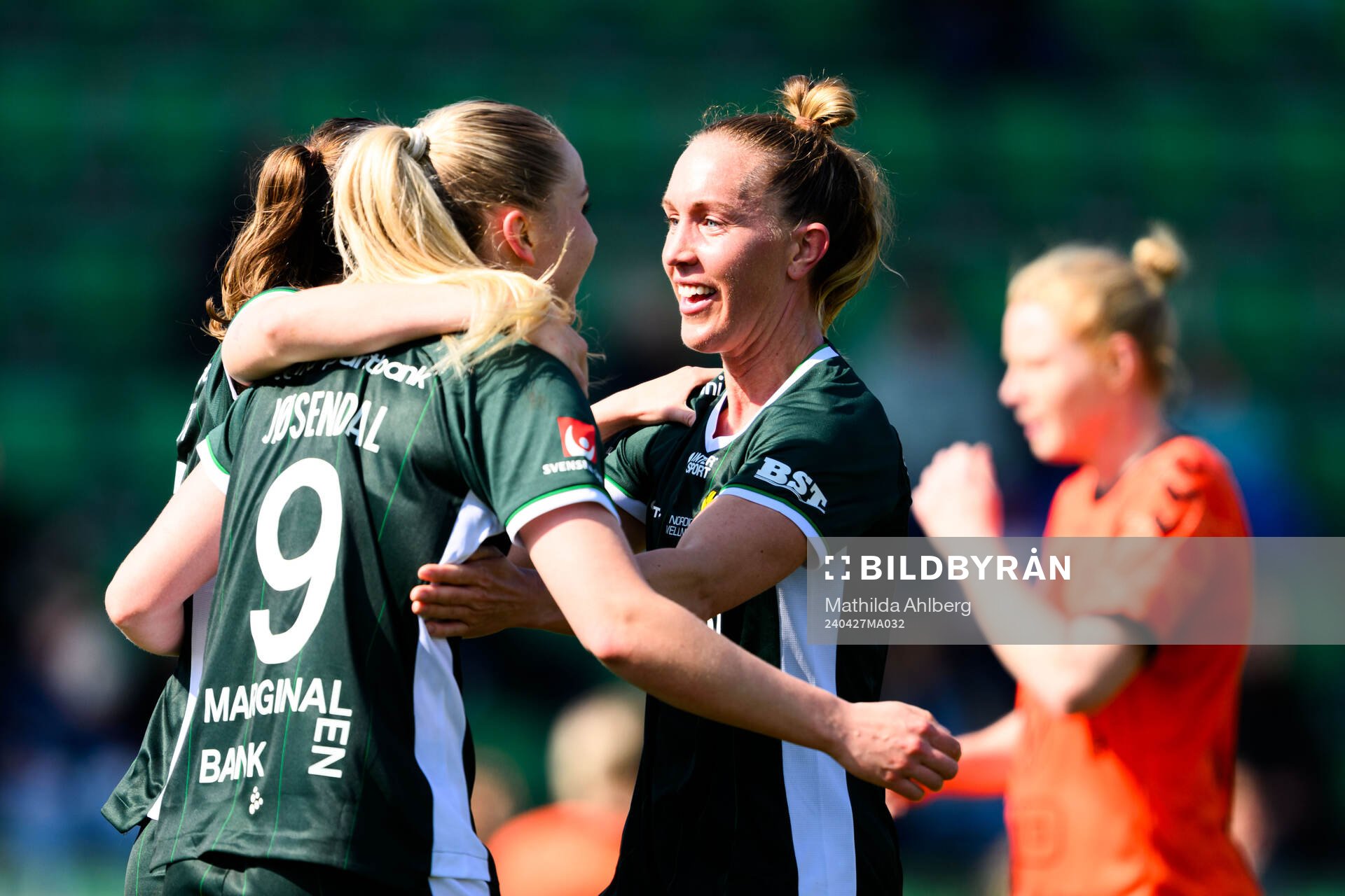 Hammarbys Julia Roddar jublar