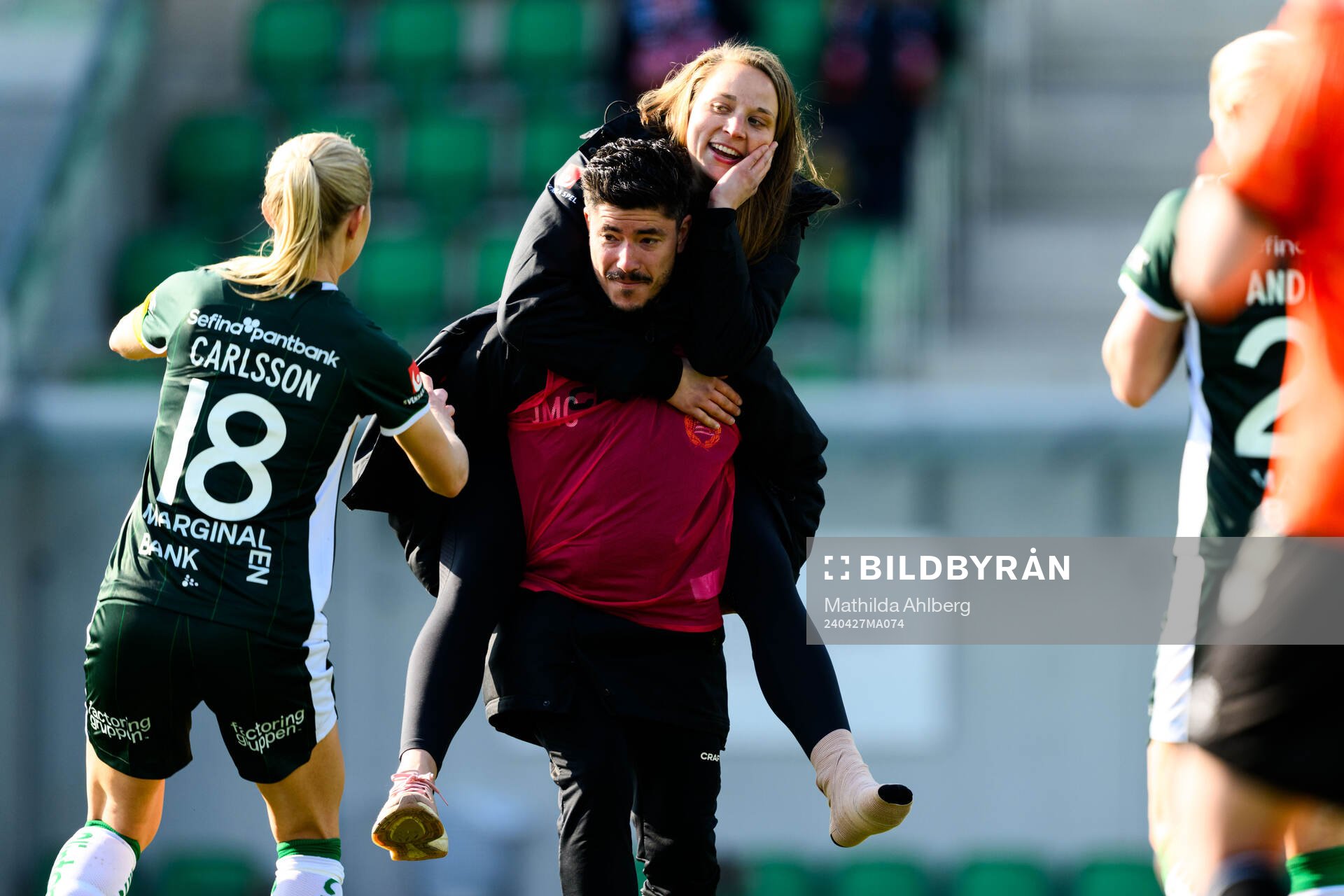 Och Hammarbys målvakt Anna Tamminen