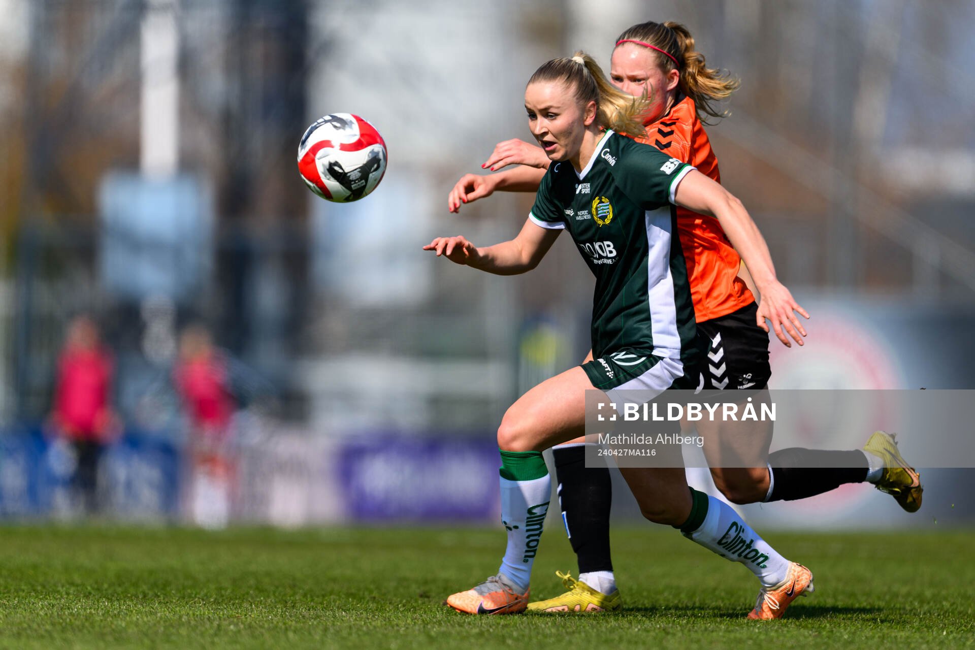 Kristianstads Hlin Eiriksdottir och Hammarbys Anna Jøsendal