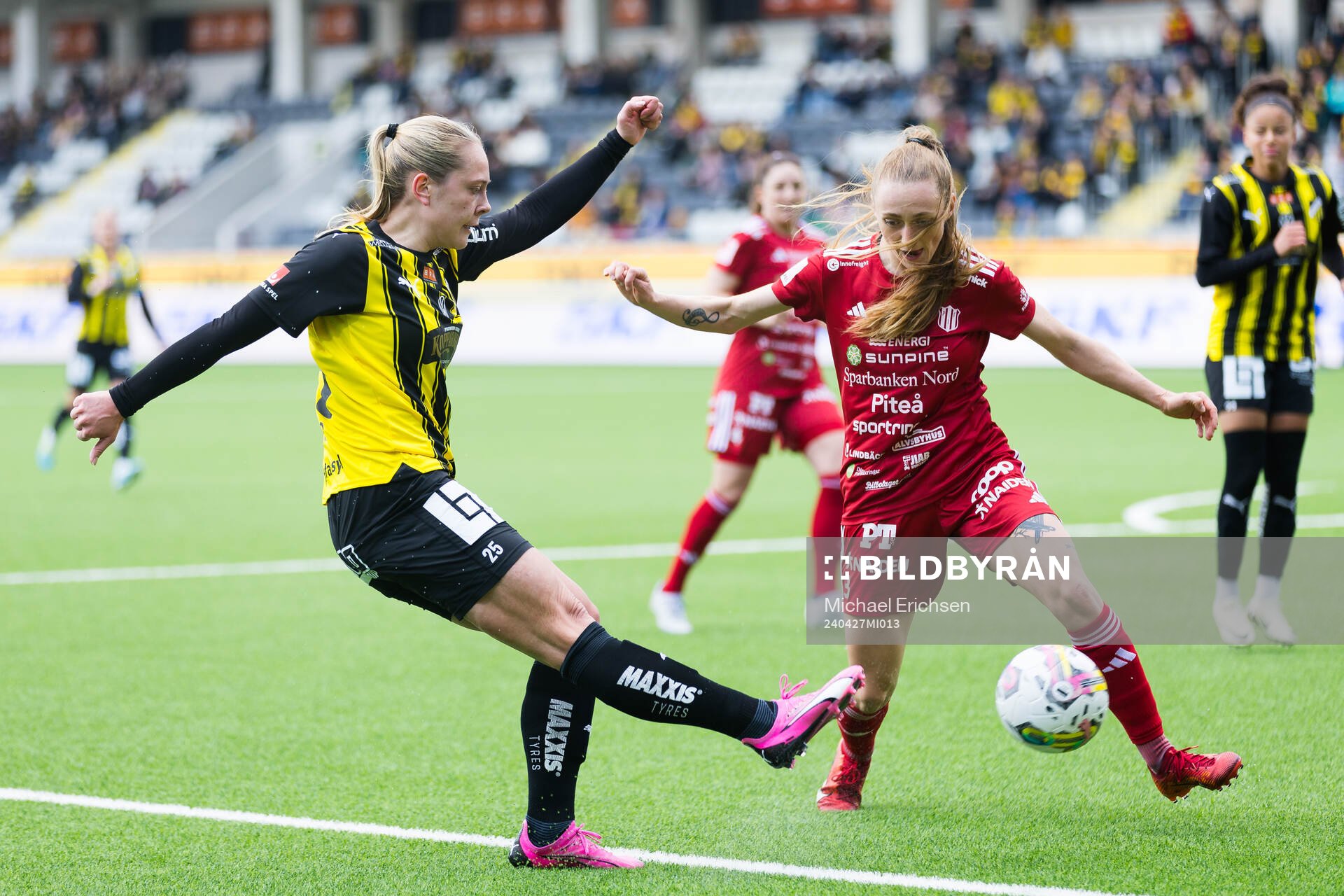 Häckens Alice Bergström och Piteås Ásla Johannesen