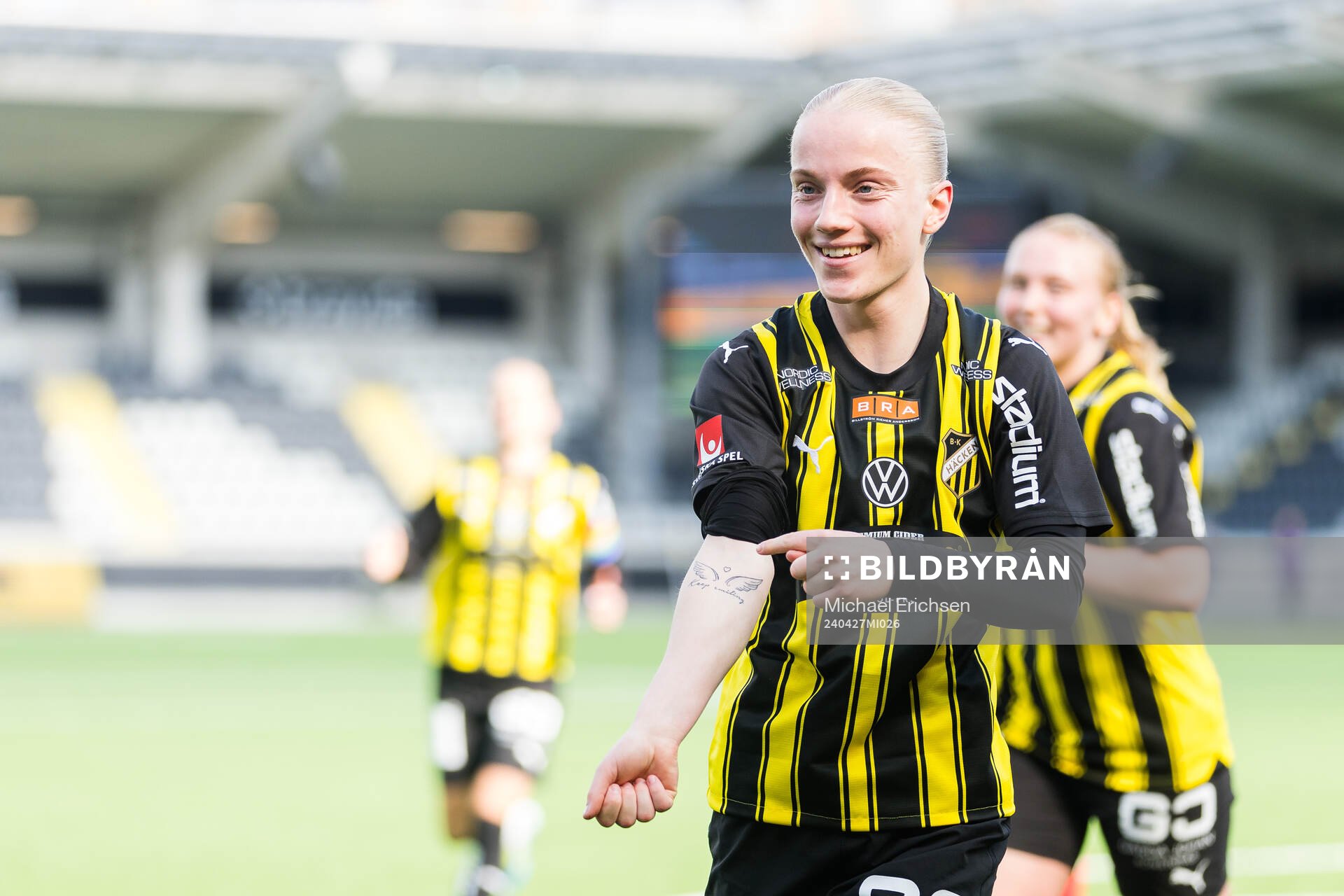 Häckens Anna Sandberg jublar
