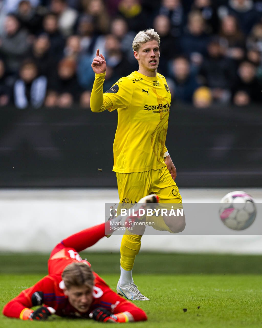 Albert Grønbæk of Bodø/Glimt celebrates