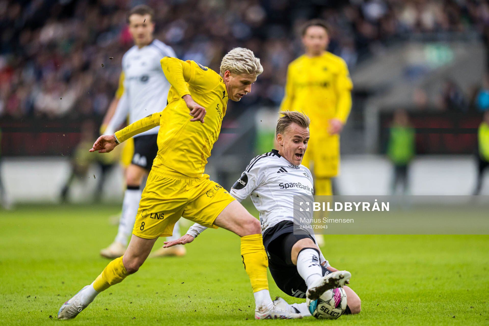 Albert Grønbæk of Bodø/Glimt and Santeri Leevi Oliver