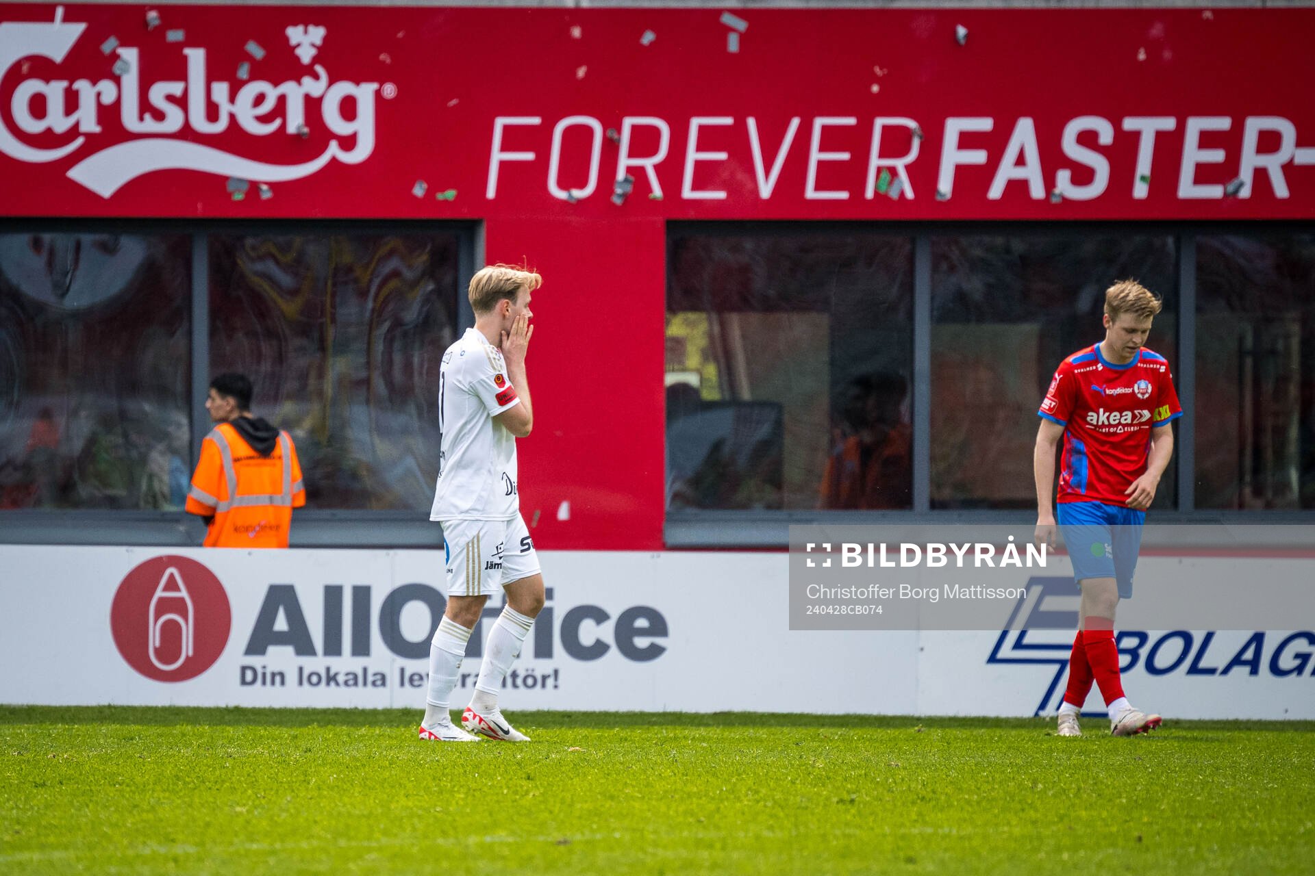 Östersunds Simon Marklund deppar