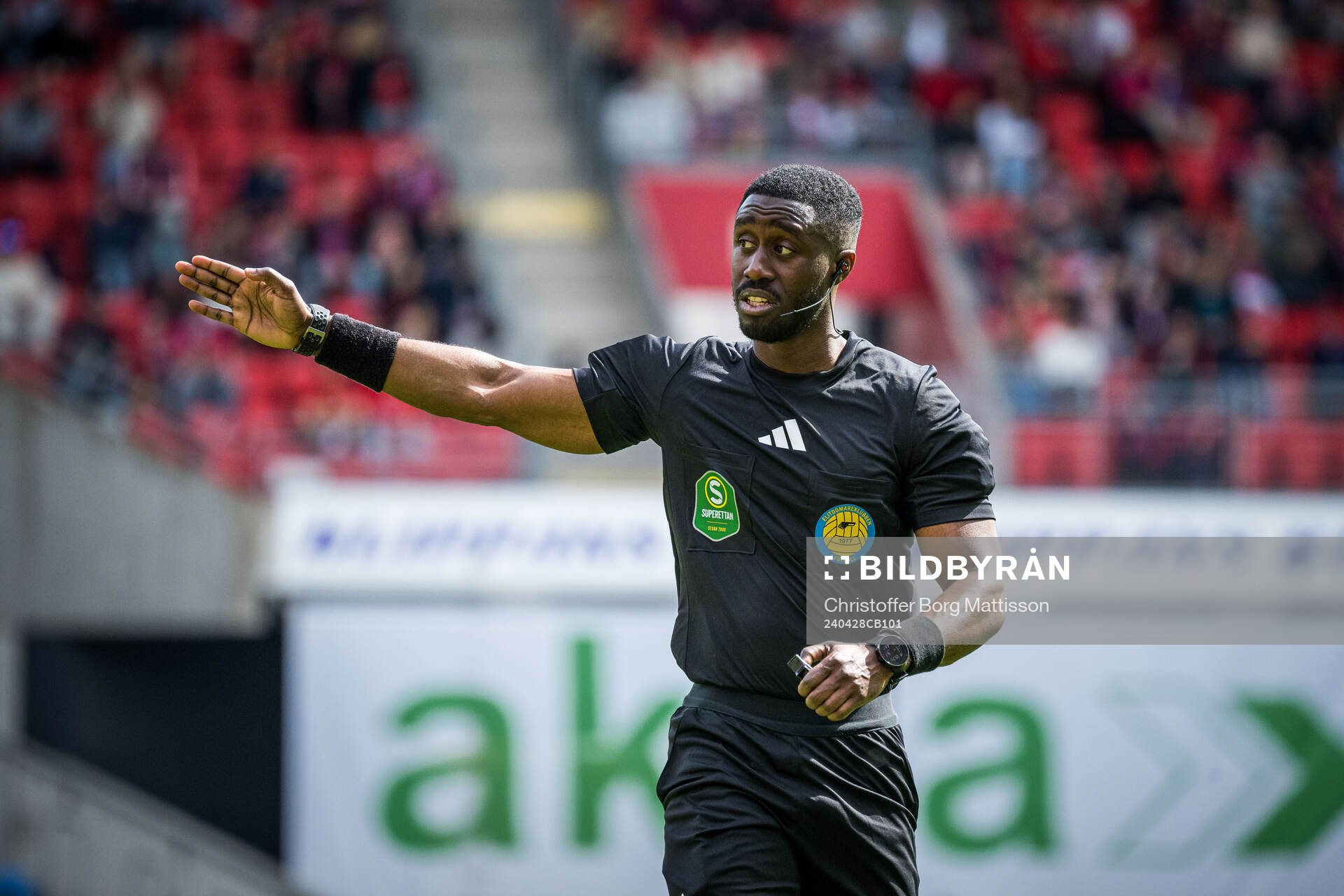 Domare Fredrik Oppong