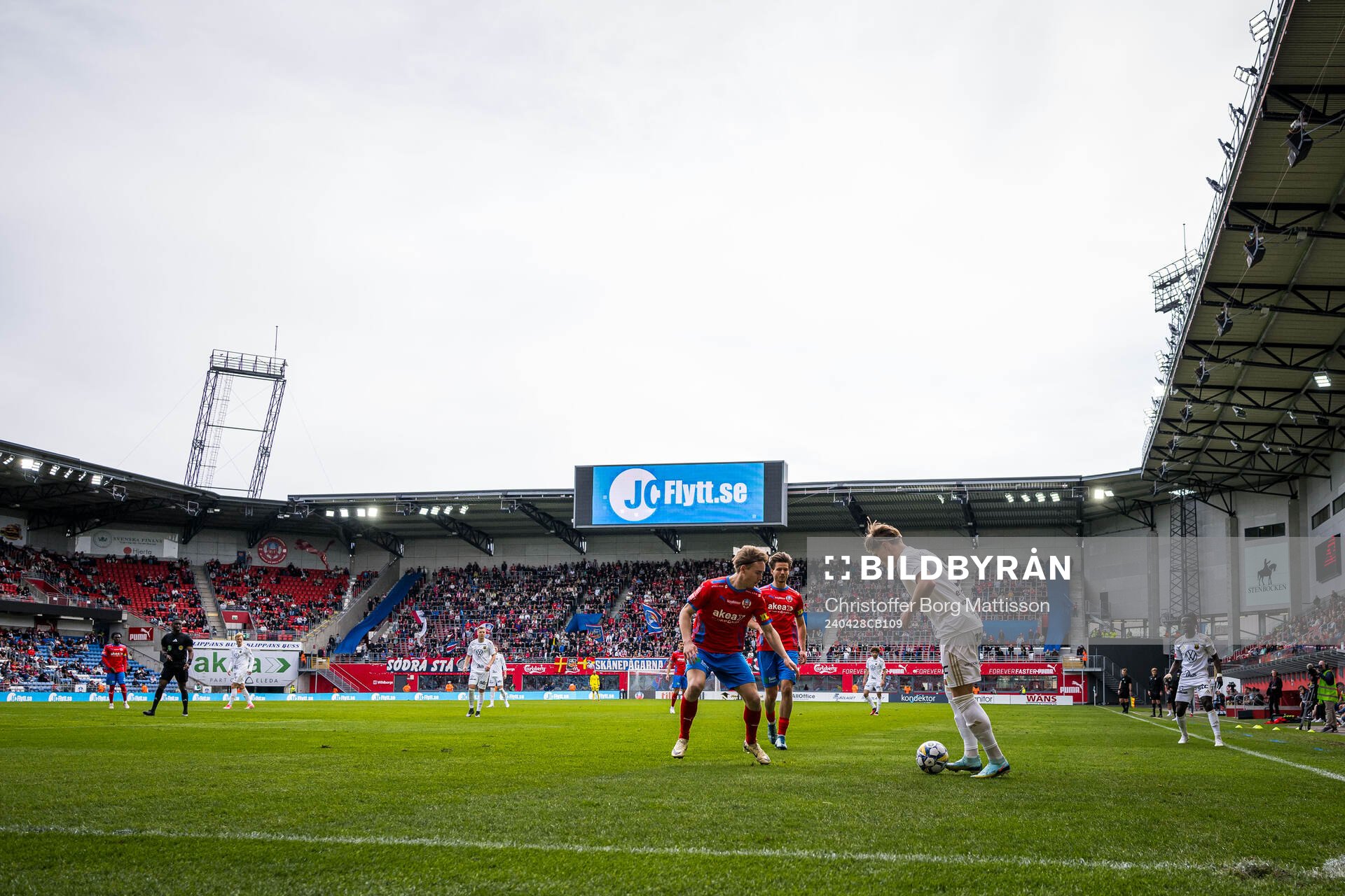 Helsingborgs Simon Bengtsson och Östersunds Sebastian