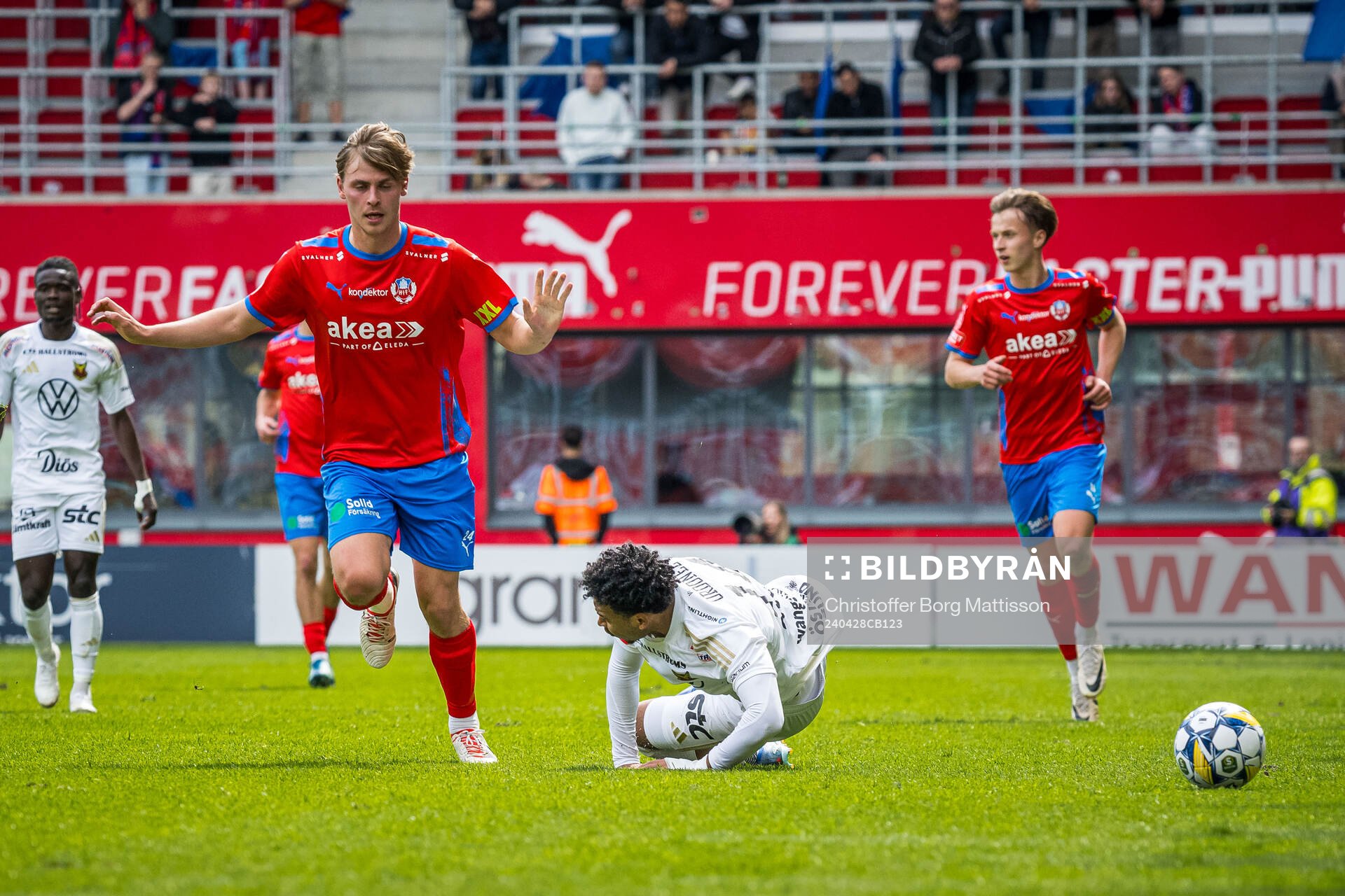 Helsingborgs Daniel Bergman och Östersunds Arquimides