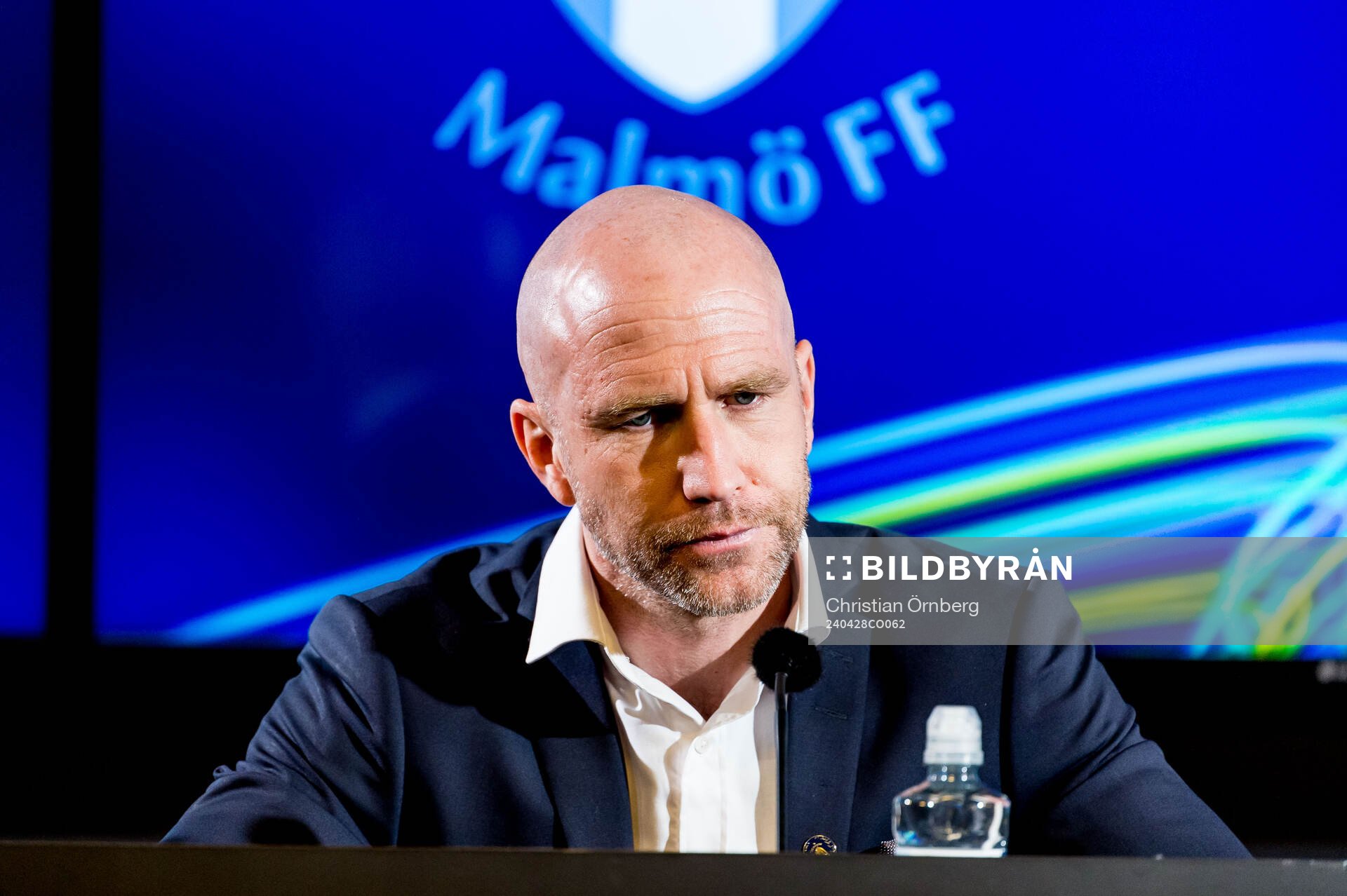 Malmö FFs tränare Henrik Rydström på en presskonferens
