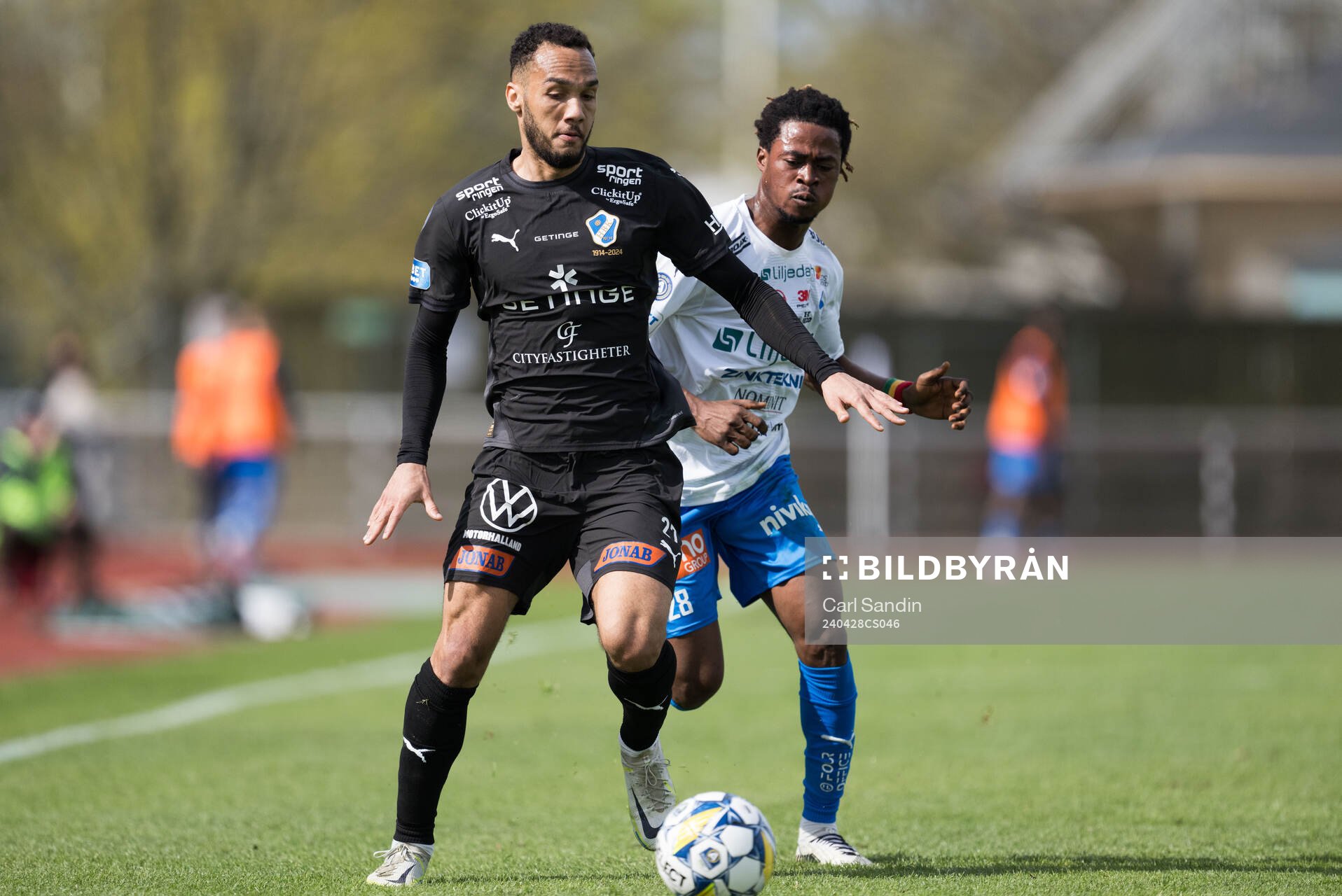 Halmstads Vinicius Nogueira De Oliveira och Värnamos Frank