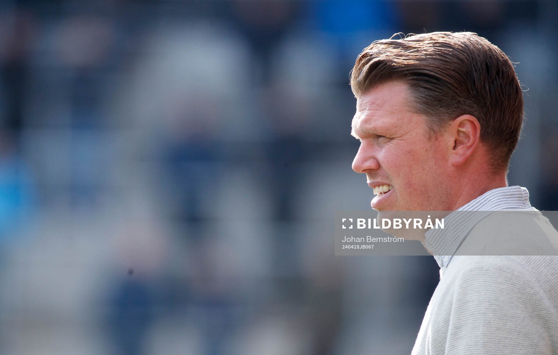 Örebros huvudtränare Christian Järdler under fotbollsmatchen i Superettan mellan Örebro och Brage den 28 april 2024 i Örebro. 