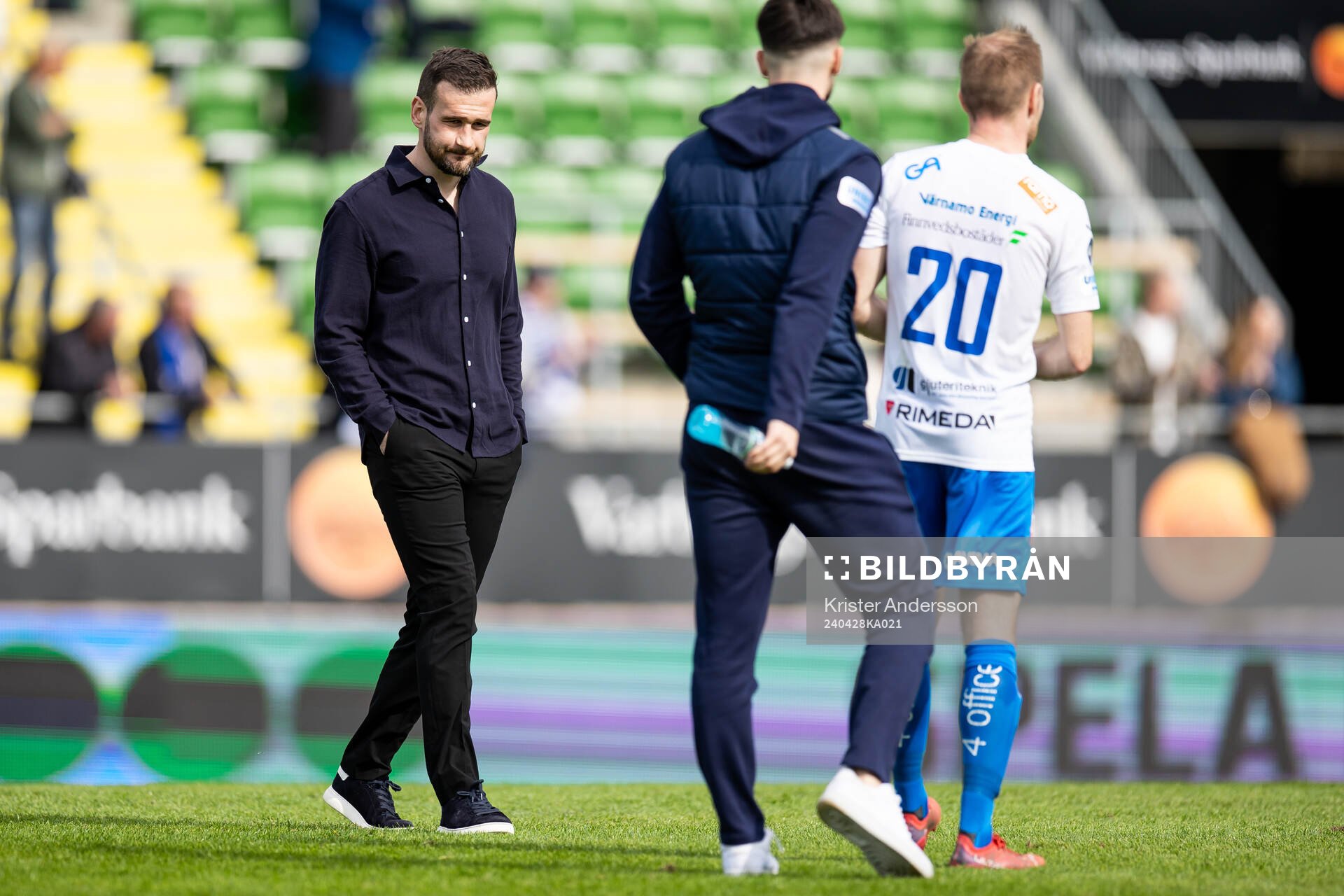 Värnamos tränare Anes Mravac deppar