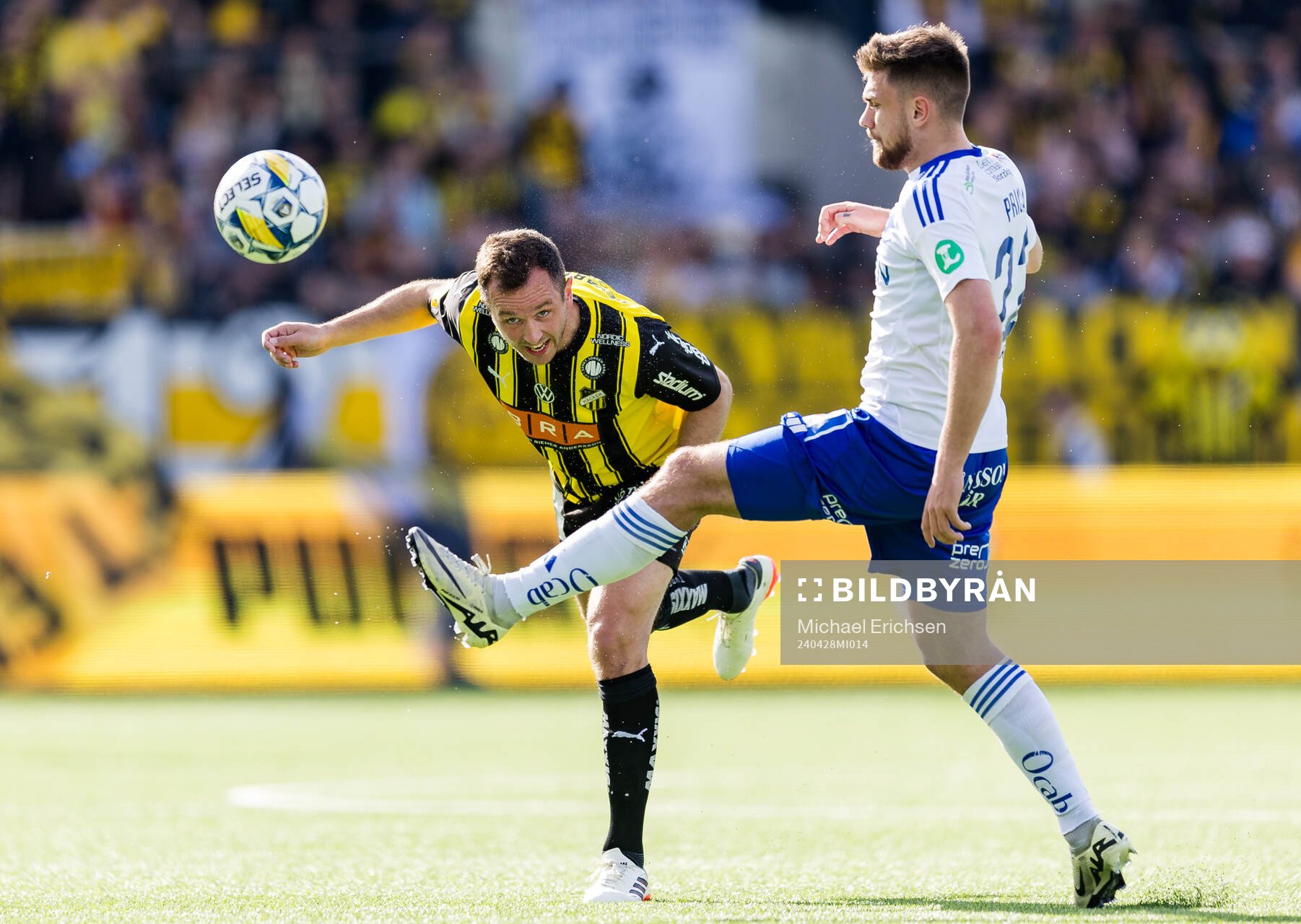 Häckens Even Hovland och IFK Norrköpings Tim Prica