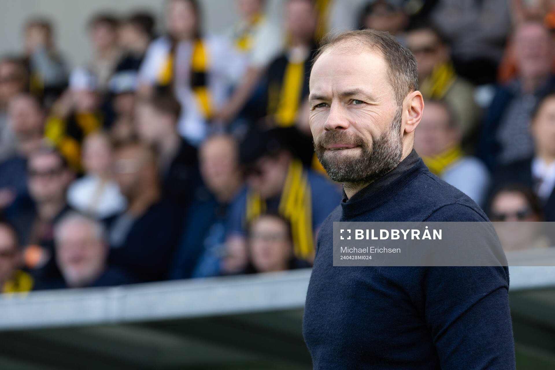 IFK Norrköpings tränare Andreas Alm innan fotbollsmatchen i Allsvenskan mellan Häcken och IFK Norrköping den 28 april 2024 i Göteborg.