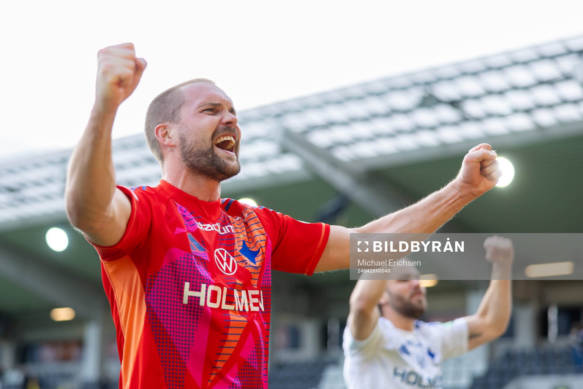 IFK Norrköpings målvakt Oscar Jansson  jublar